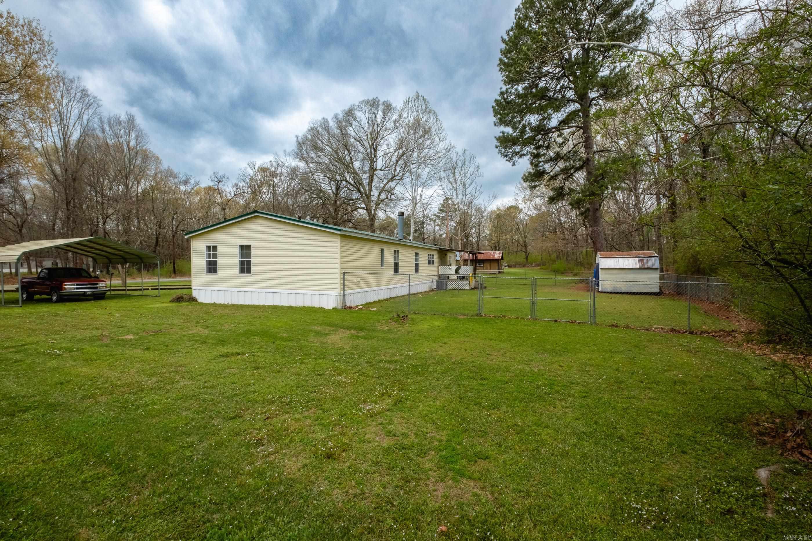 6700 Forrest Oak  Pine Bluff, AR