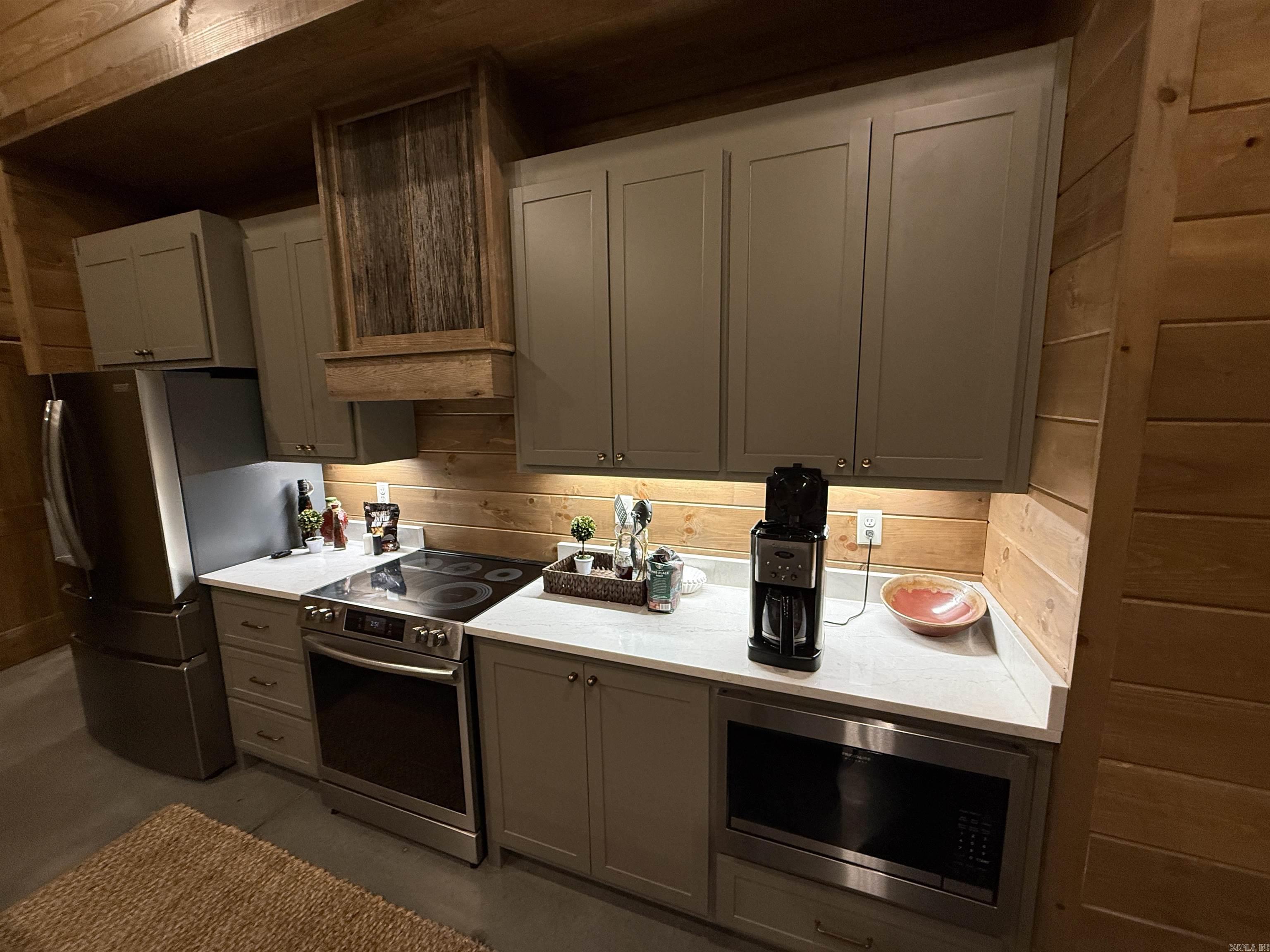 961 Jones Island Rd.  Georgetown, AR