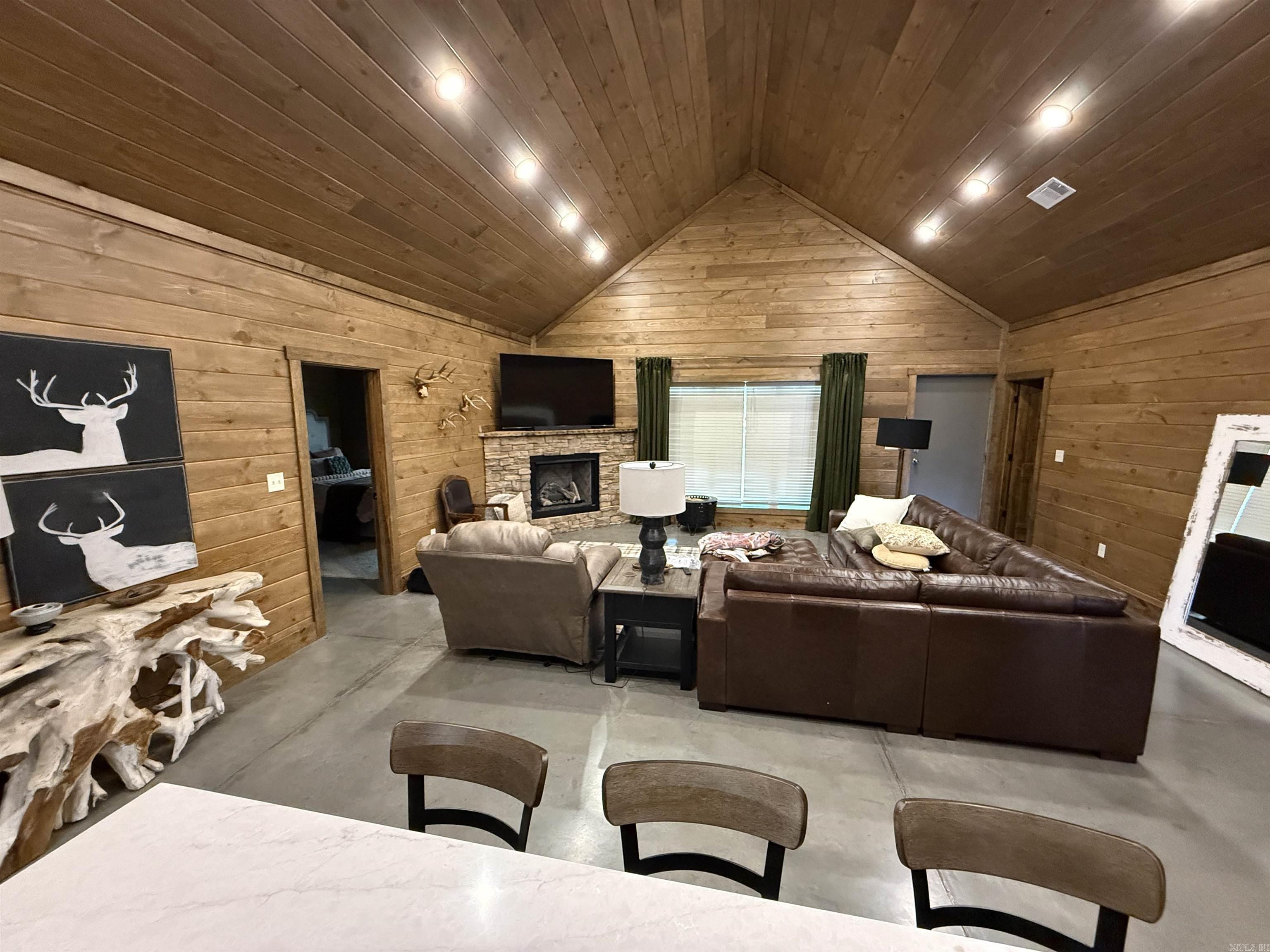 961 Jones Island Rd.  Georgetown, AR