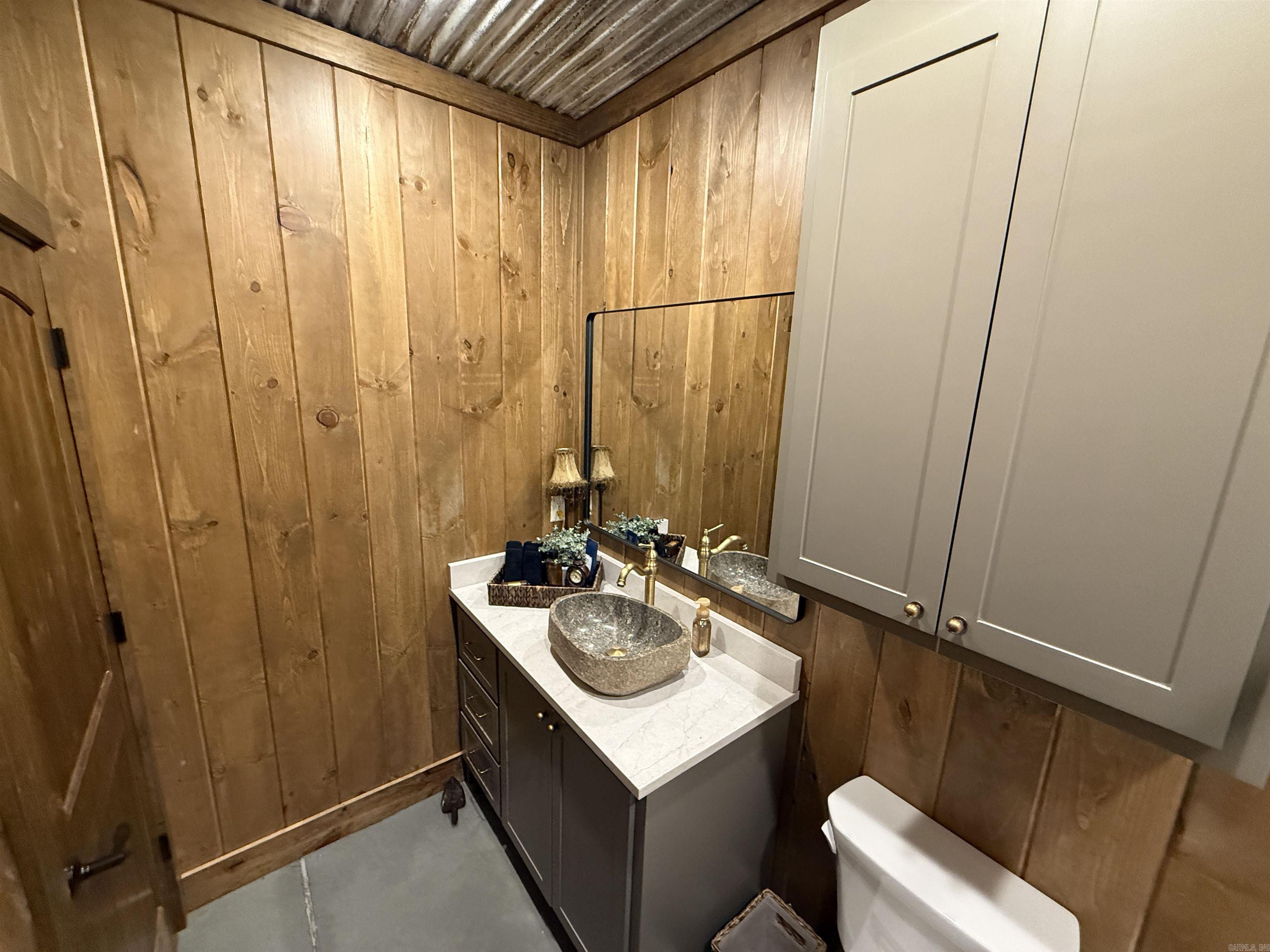 961 Jones Island Rd.  Georgetown, AR