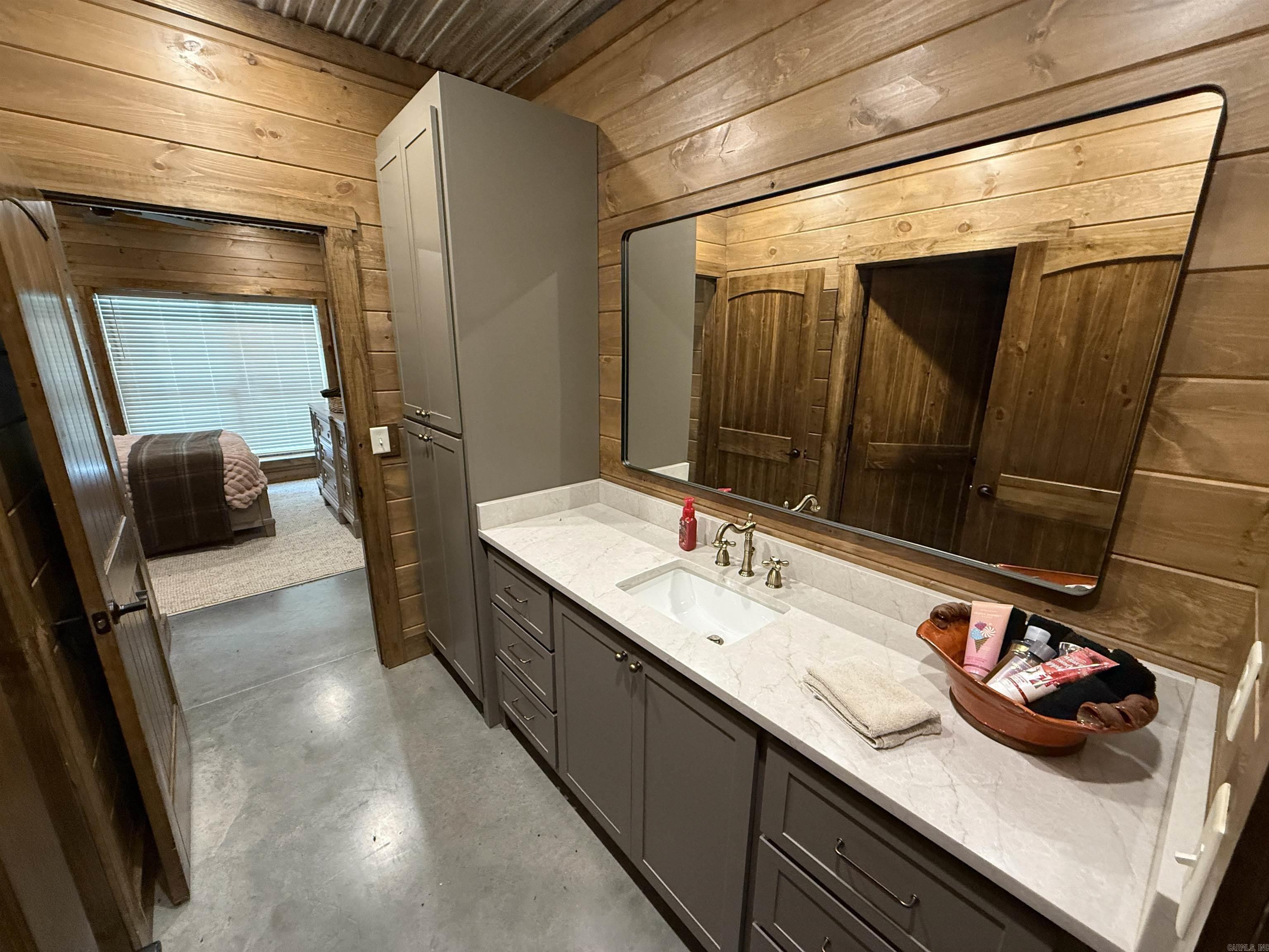 961 Jones Island Rd.  Georgetown, AR