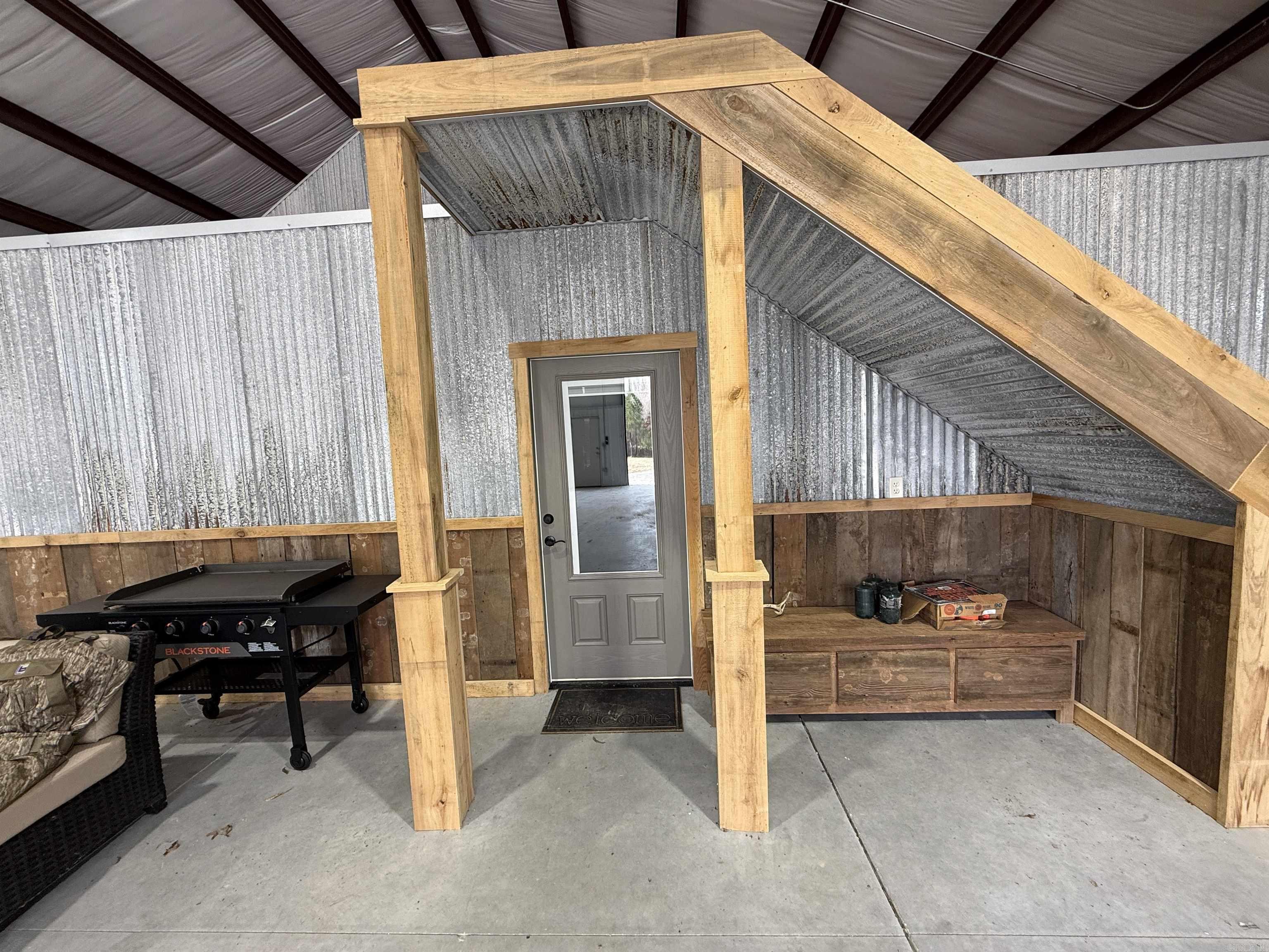 961 Jones Island Rd.  Georgetown, AR