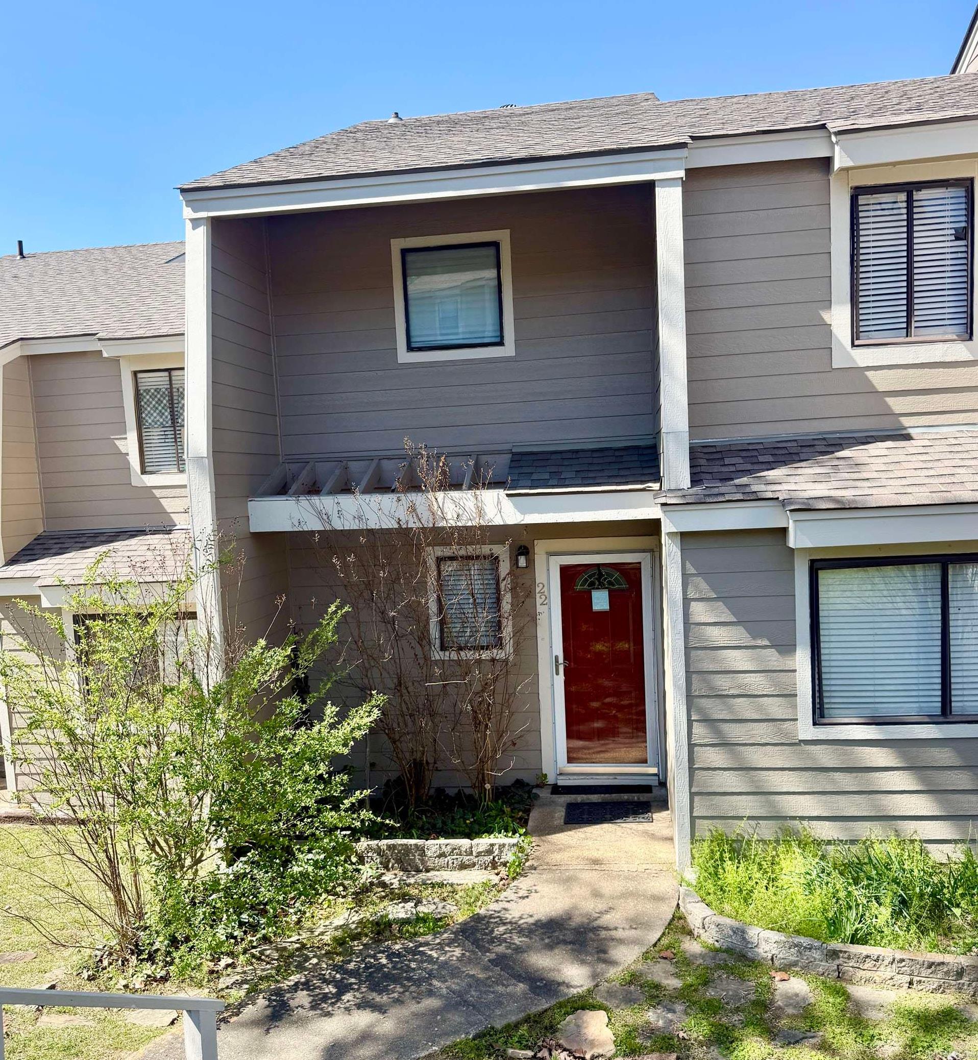 2001 Reservoir Road #22  Little Rock, AR