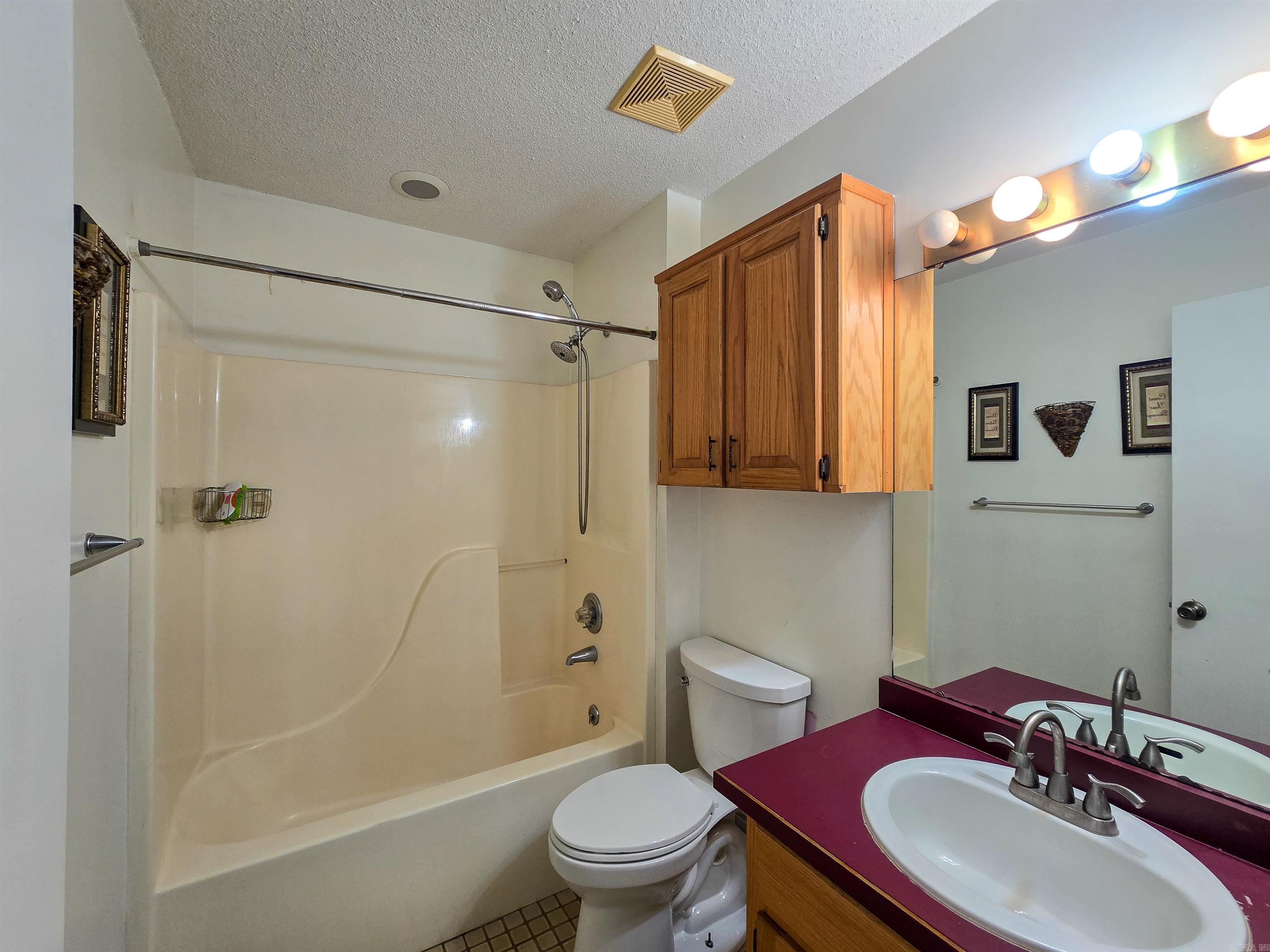 215 Cypress  Marked Tree, AR