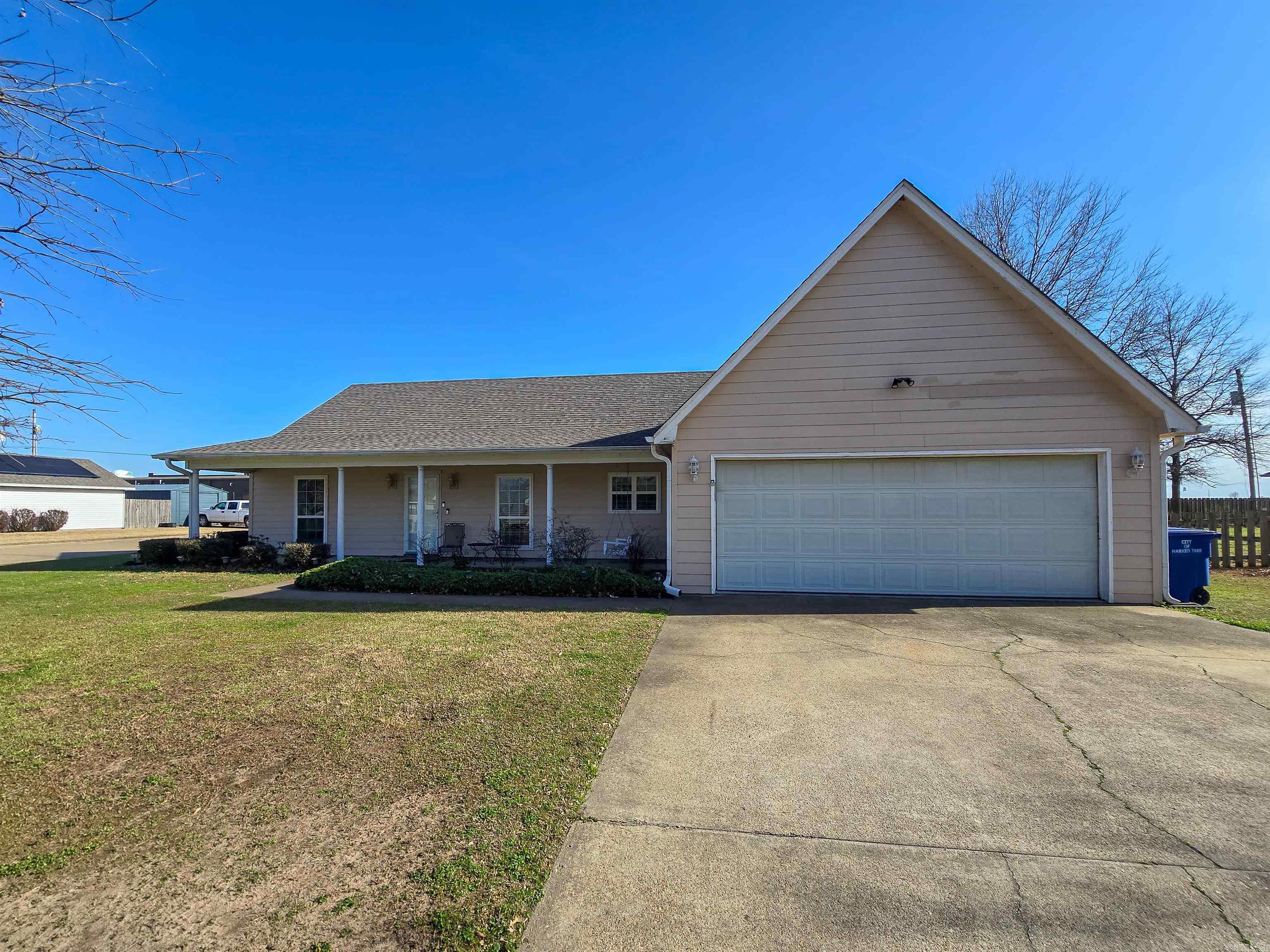 215 Cypress  Marked Tree, AR