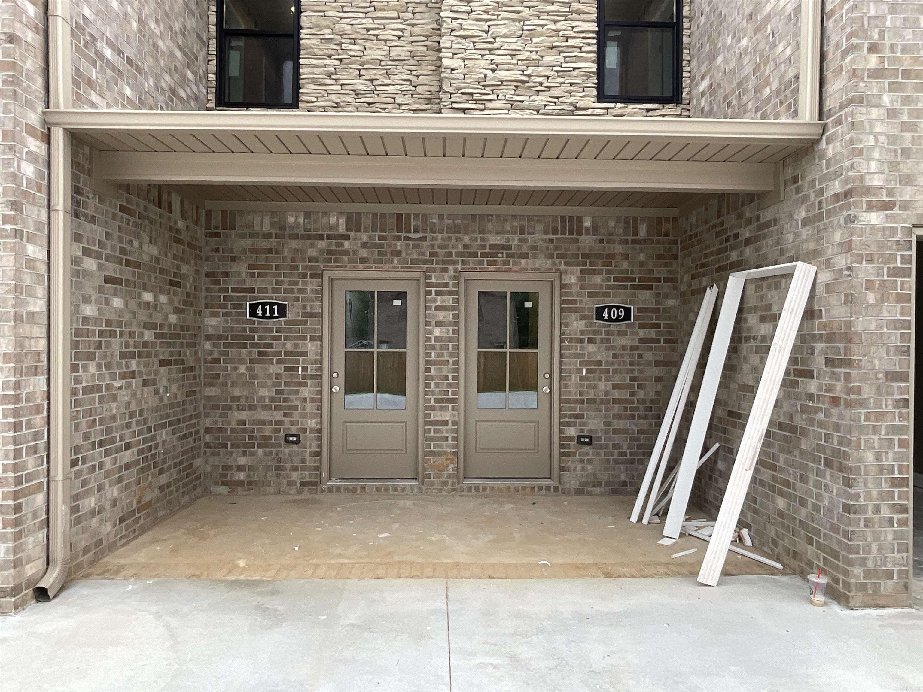 409 & 411 E Center  Jacksonville, AR