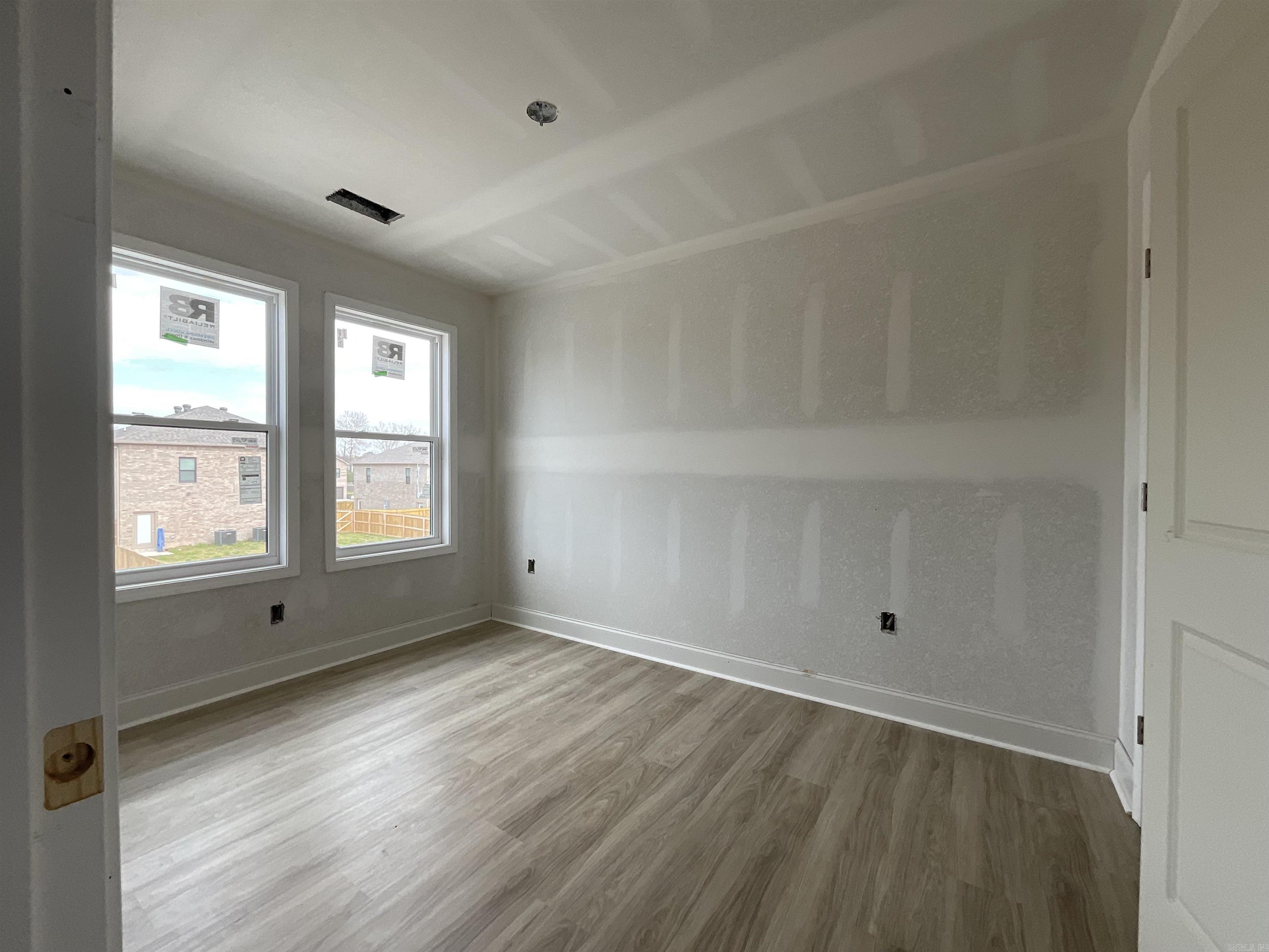 409 & 411 E Center  Jacksonville, AR