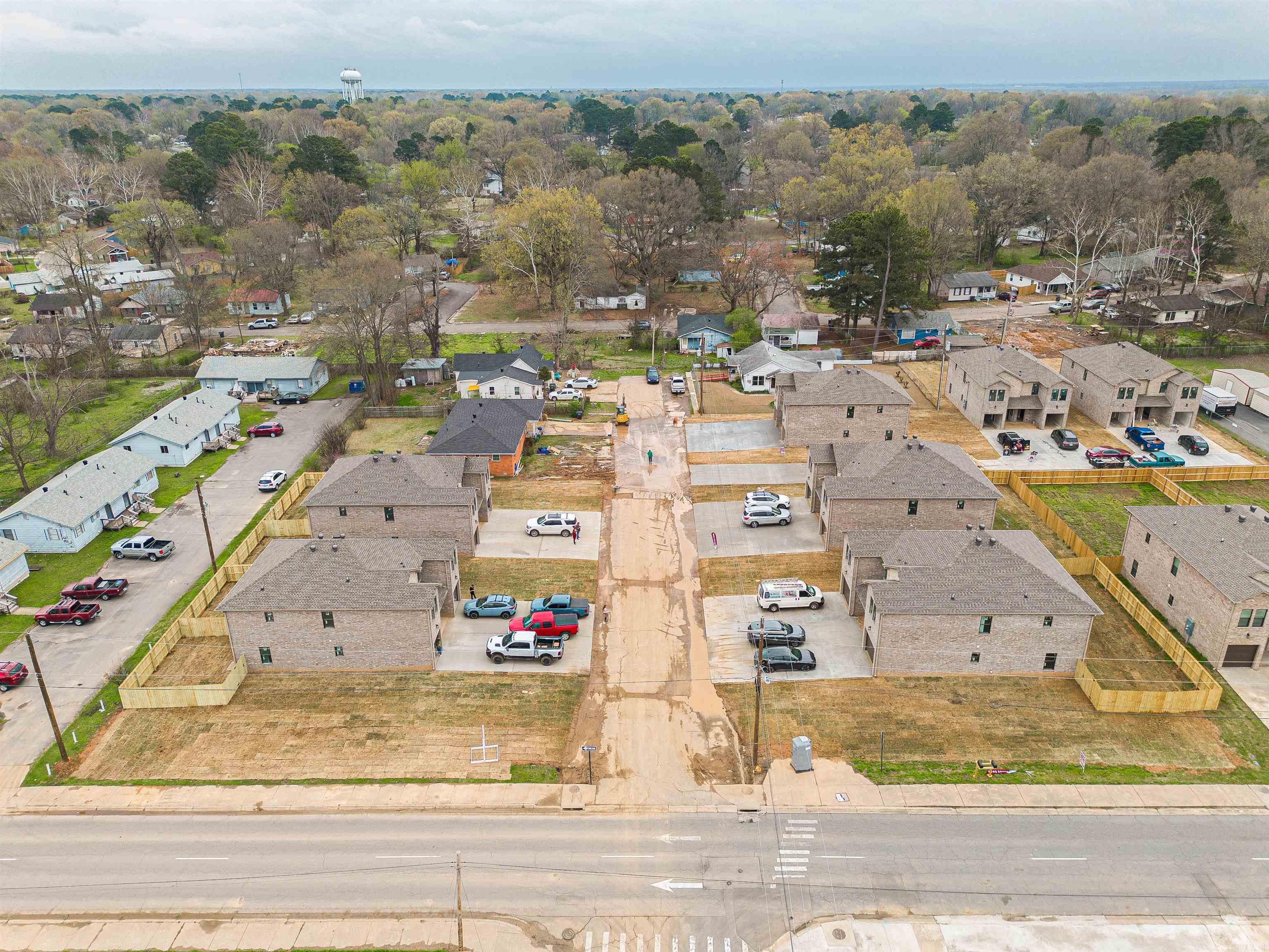 409 & 411 E Center  Jacksonville, AR