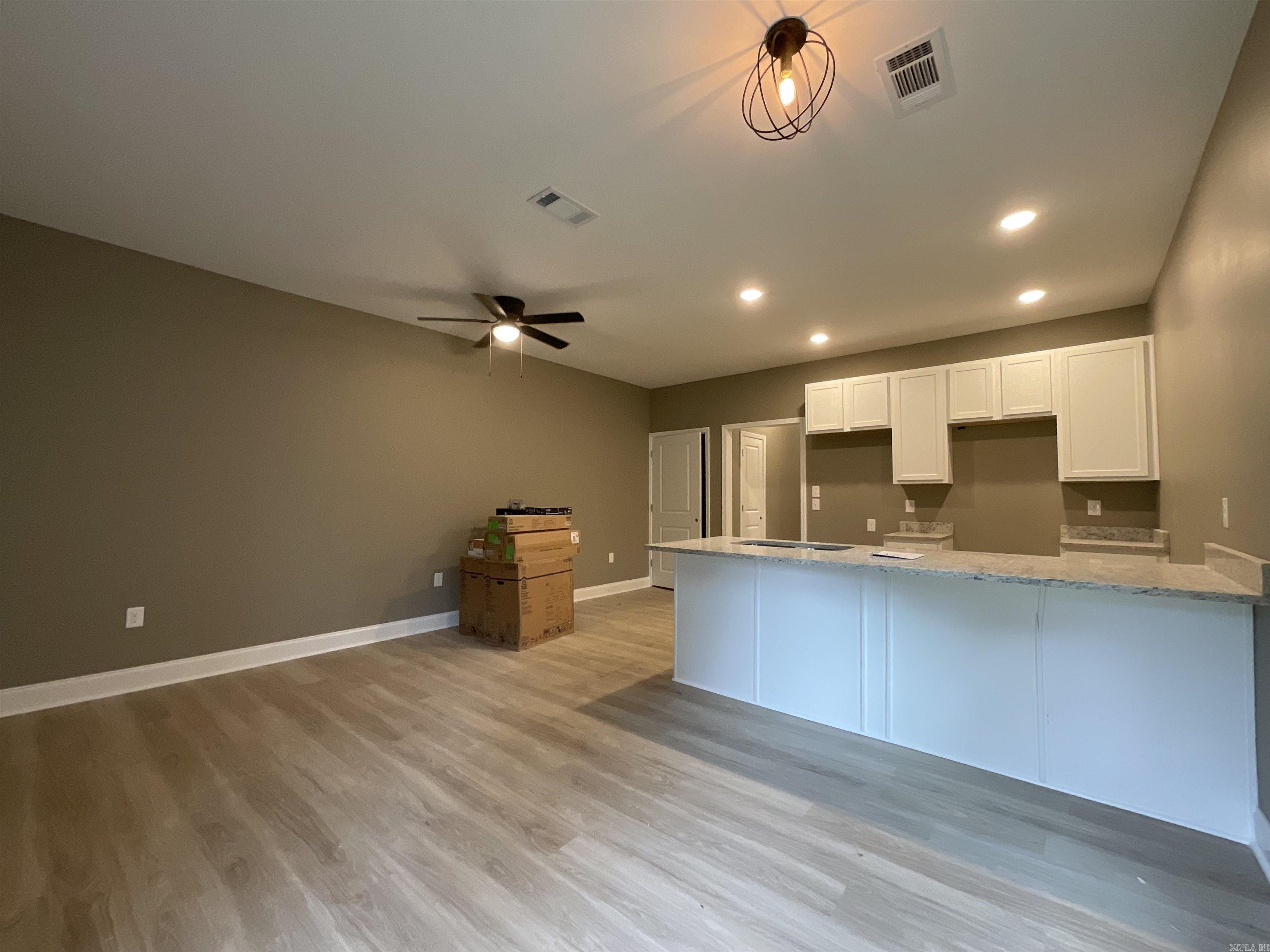 409 & 411 E Center  Jacksonville, AR