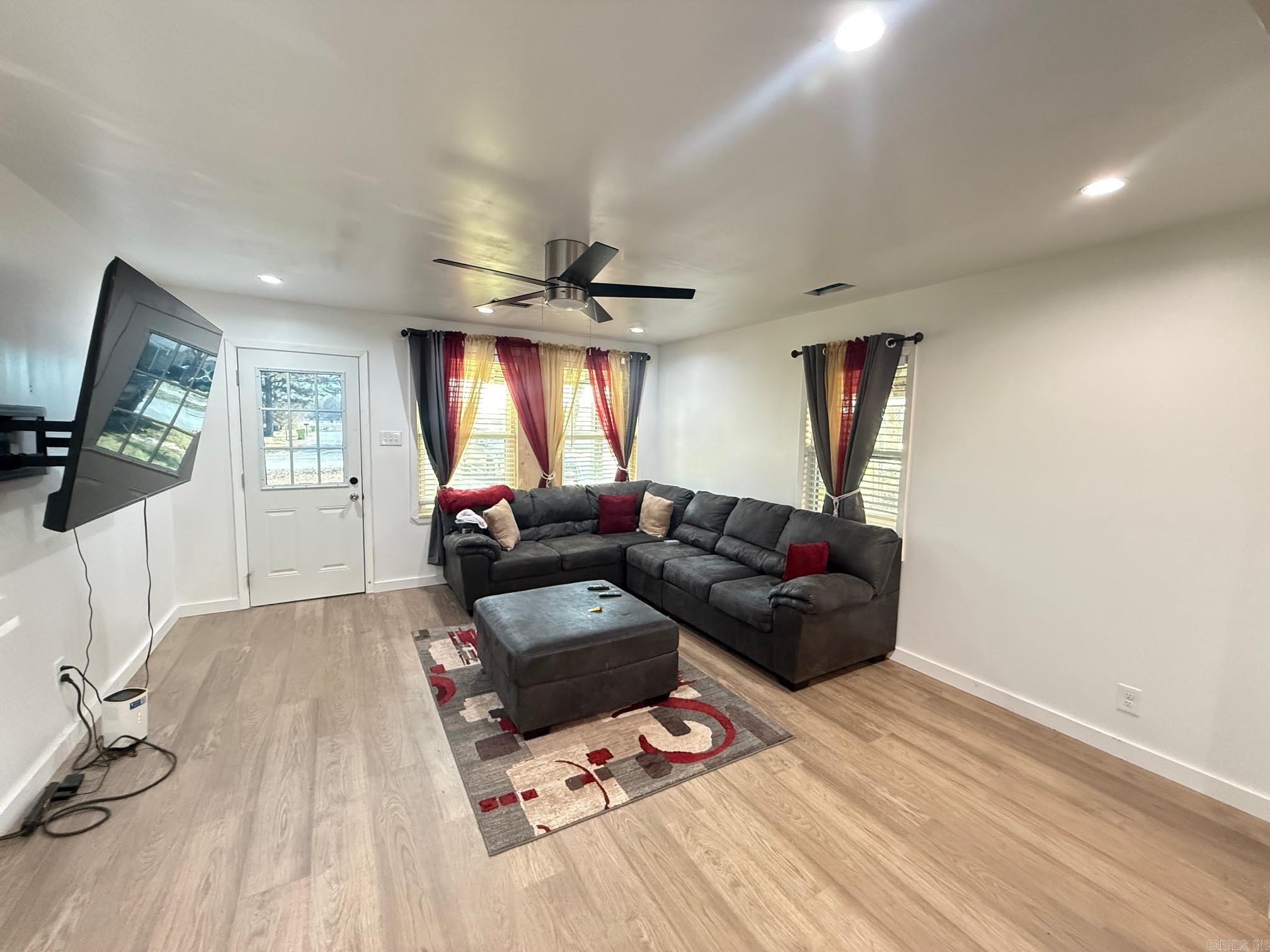 802 W 5th  Stuttgart, AR