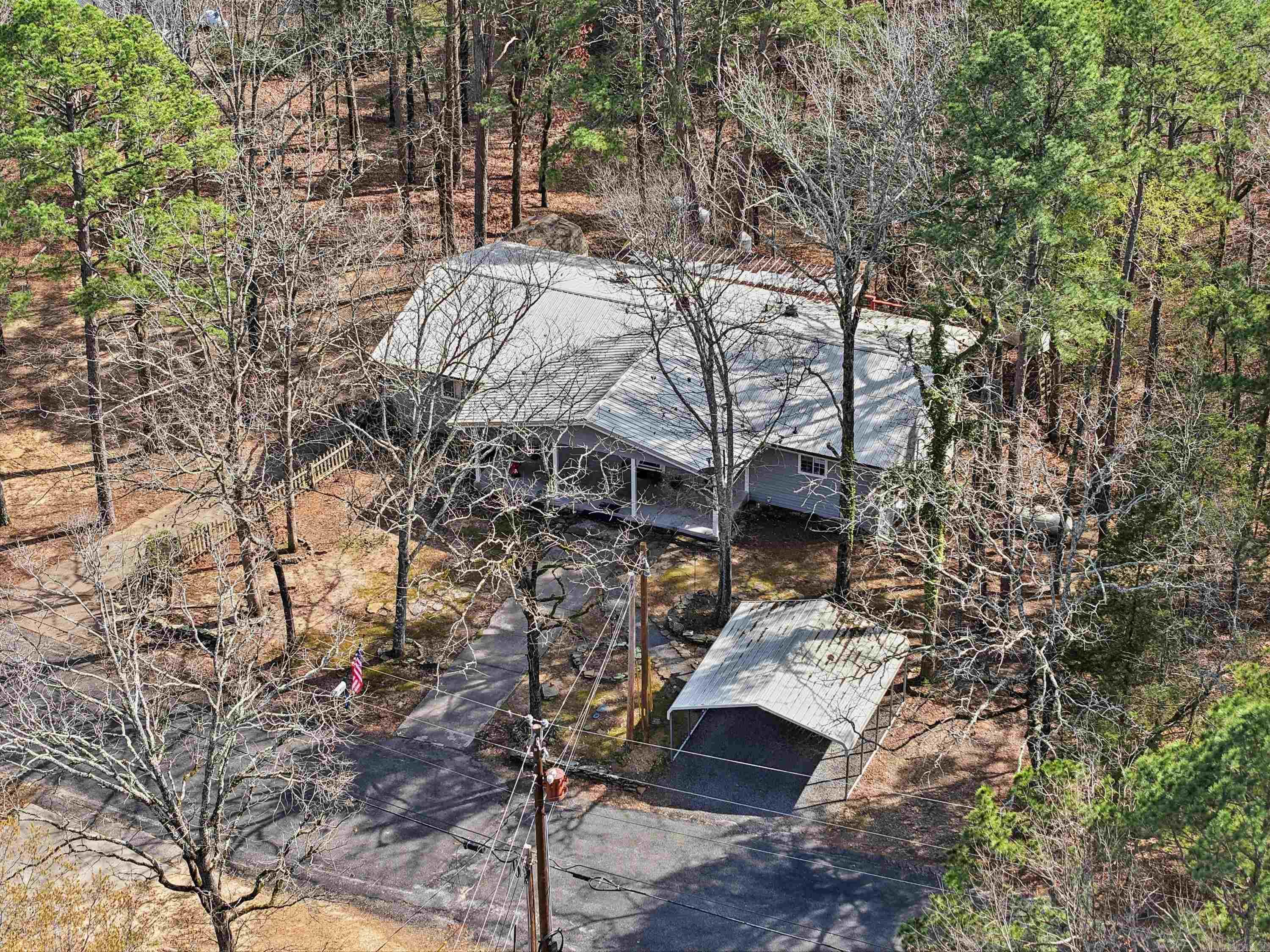110 Cliff  Fairfield Bay, AR