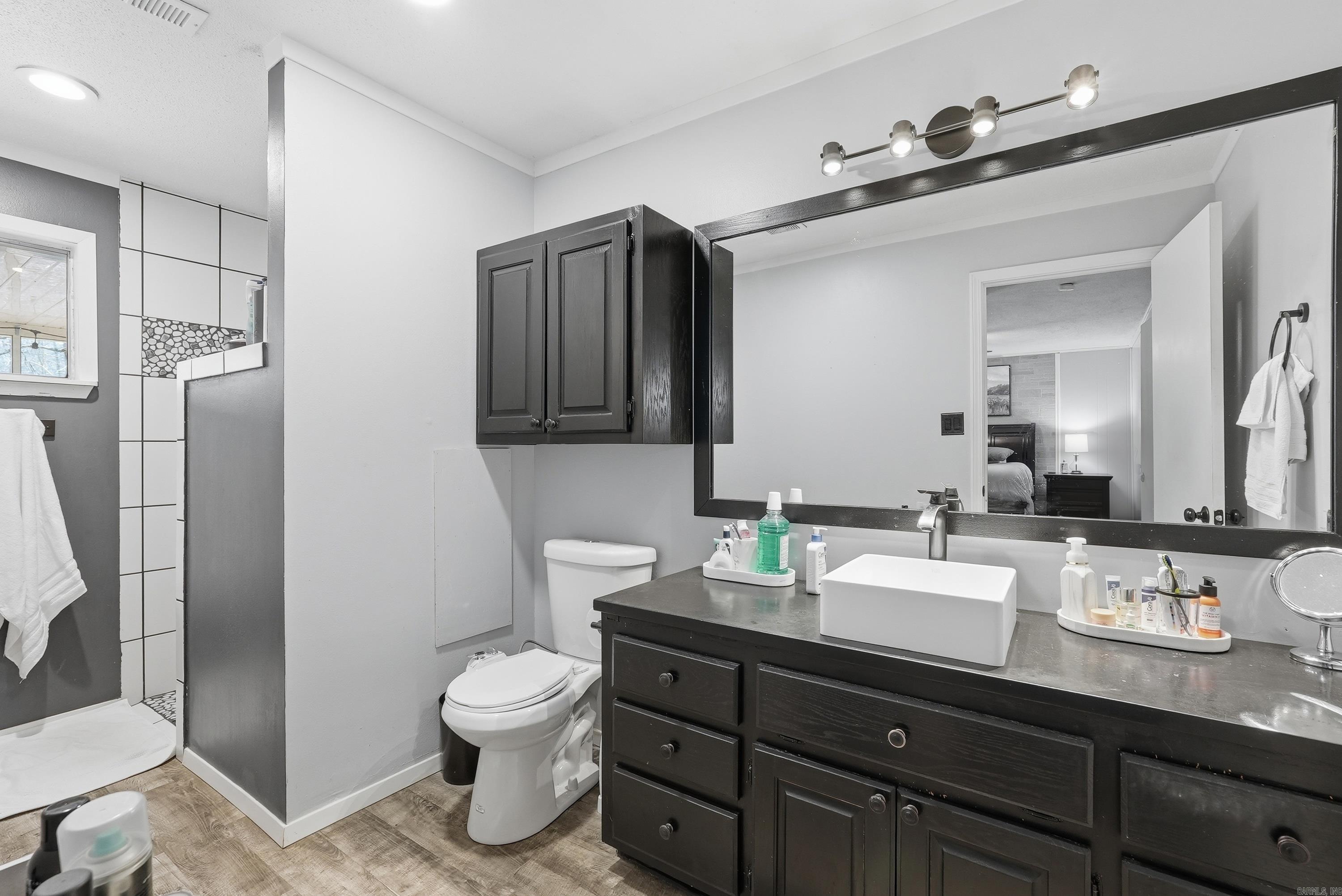 110 Cliff  Fairfield Bay, AR