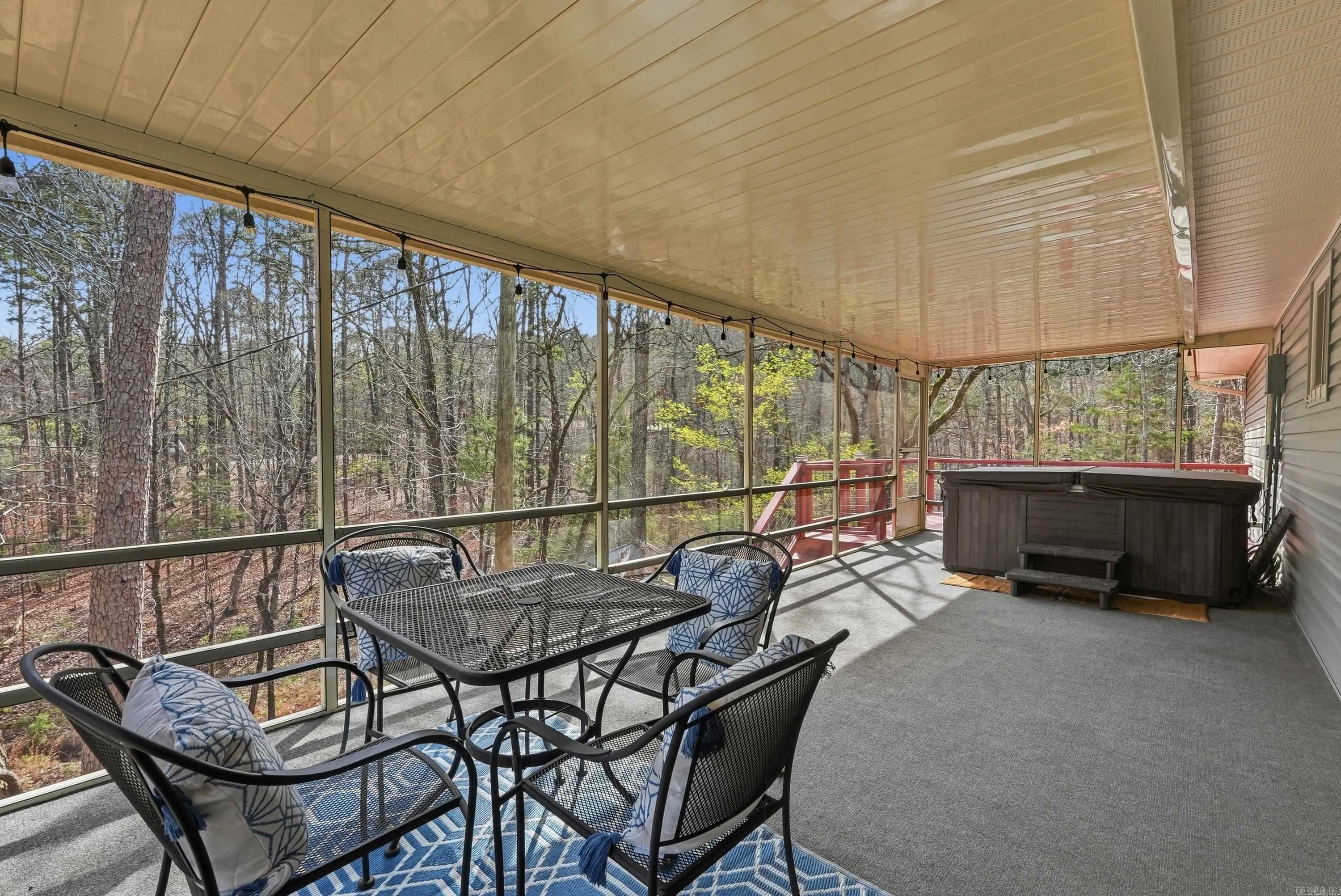 110 Cliff  Fairfield Bay, AR