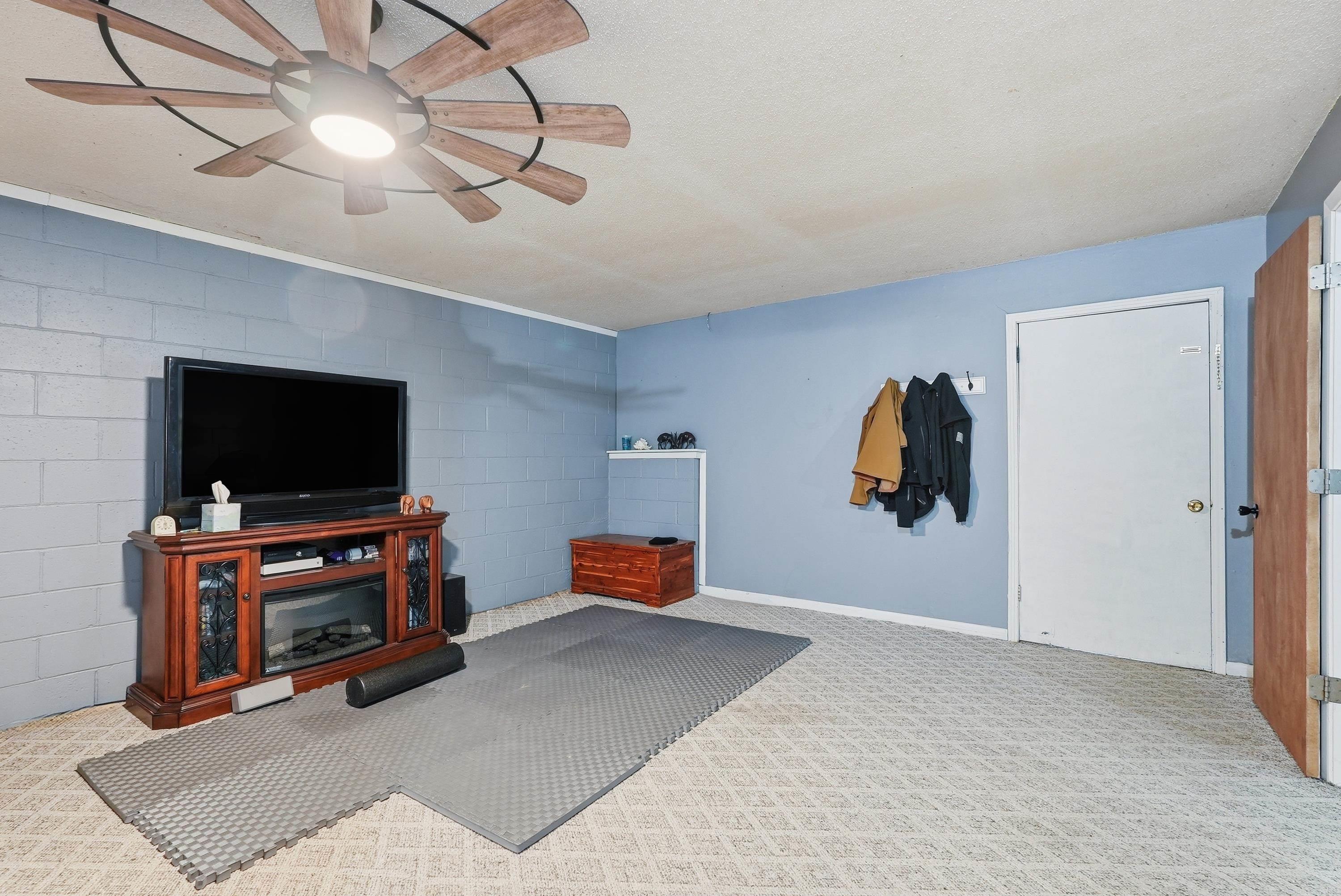 110 Cliff  Fairfield Bay, AR