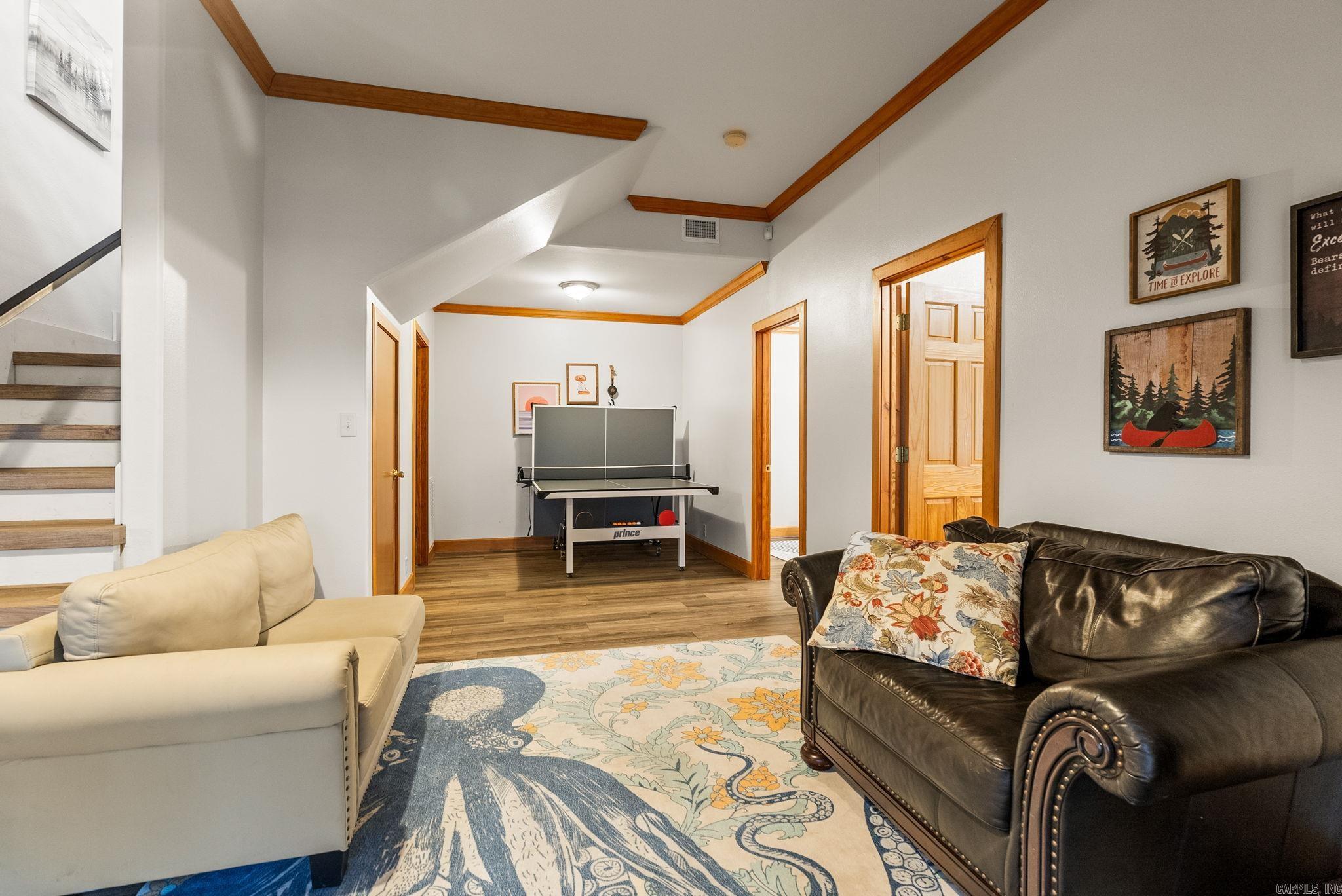 4299 Lake Drive  Clinton, AR