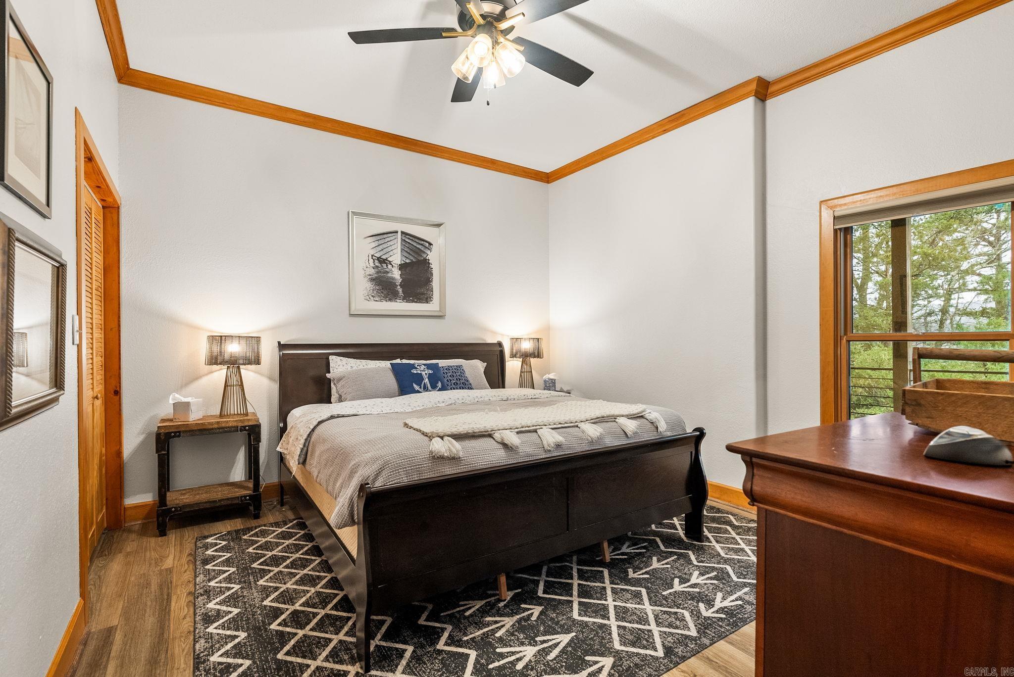 4299 Lake Drive  Clinton, AR