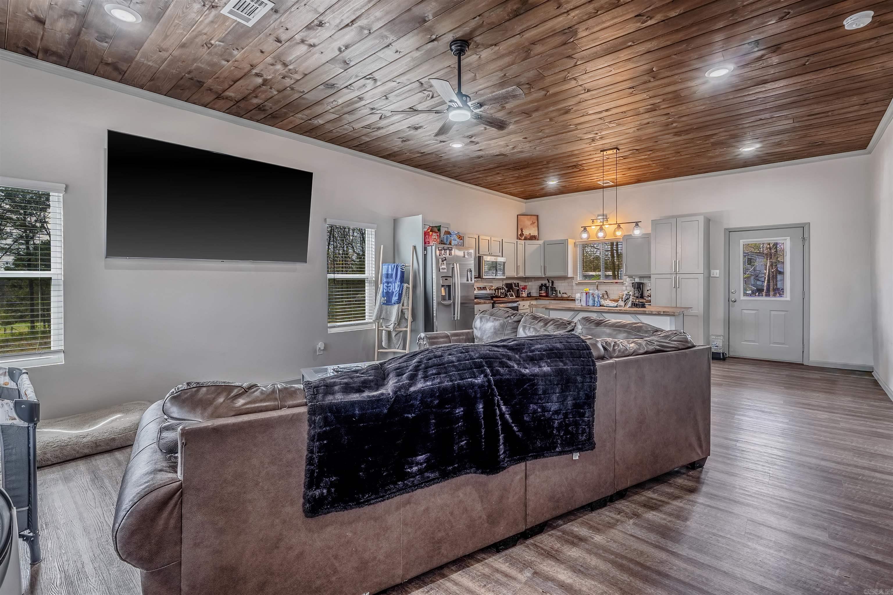 1902 E Republican  Cabot, AR