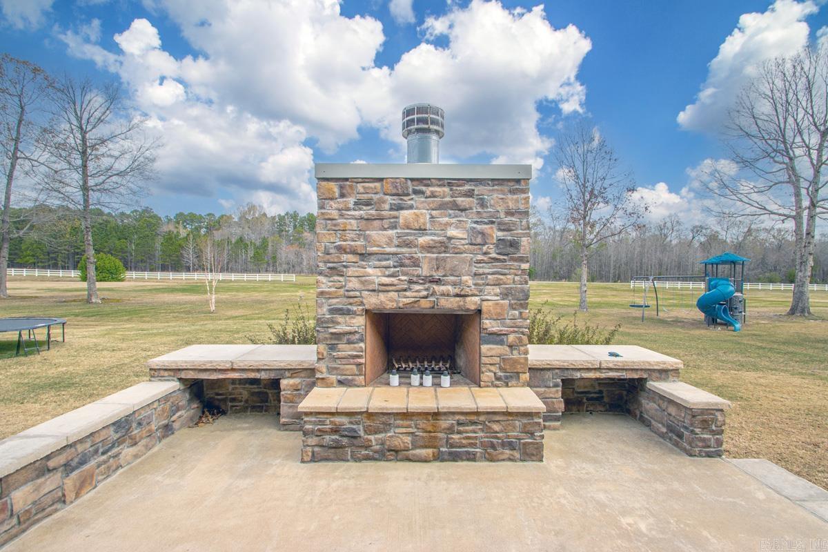 210 Rosewood Valley  Cabot, AR