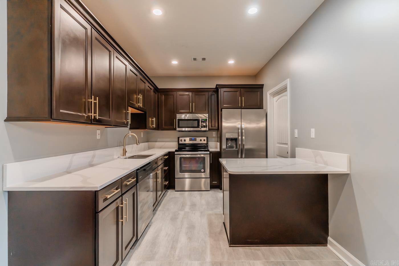 216 Hollis  Bono, AR