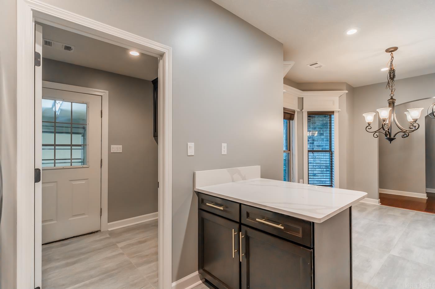 216 Hollis  Bono, AR