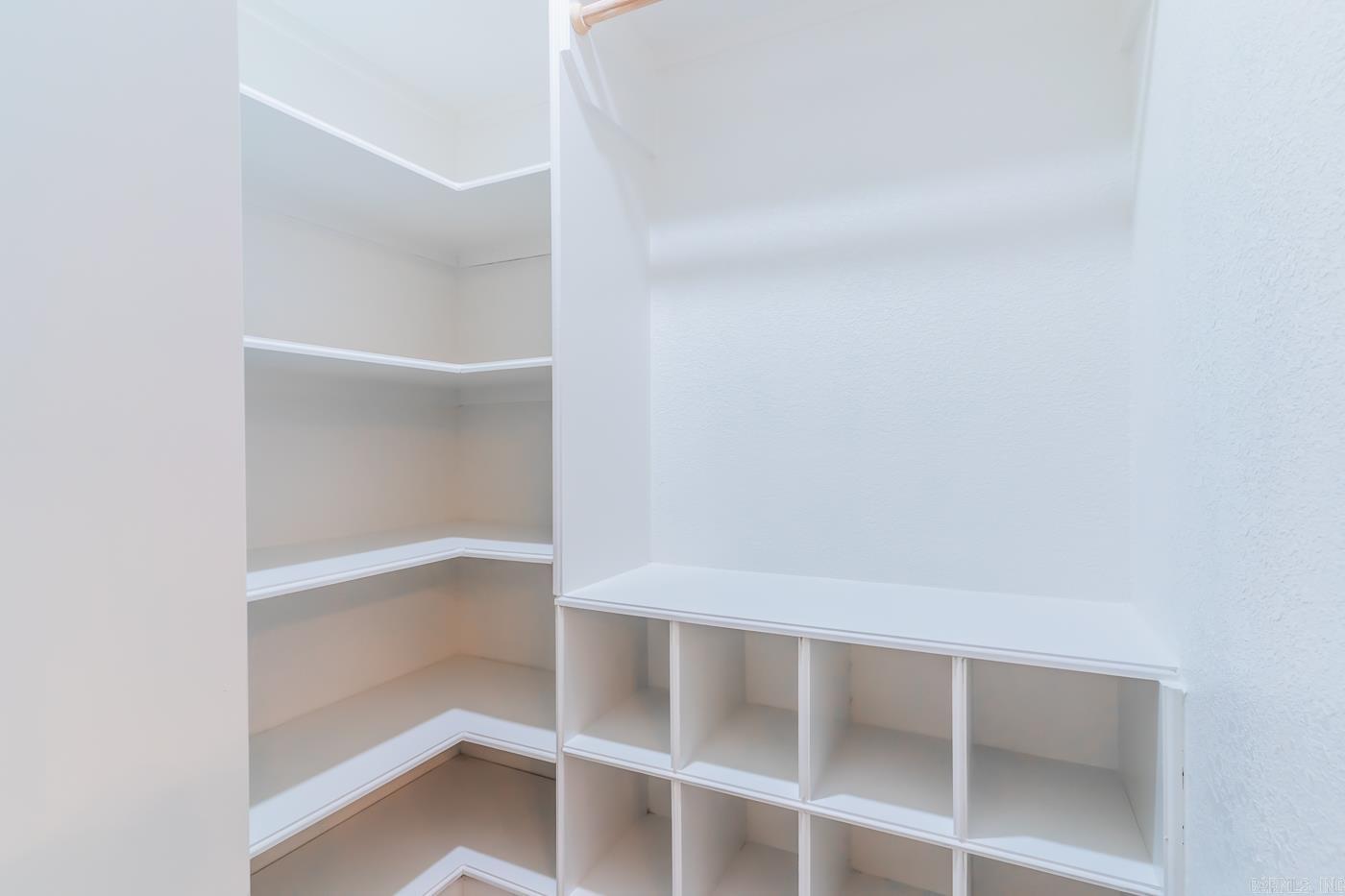 216 Hollis  Bono, AR