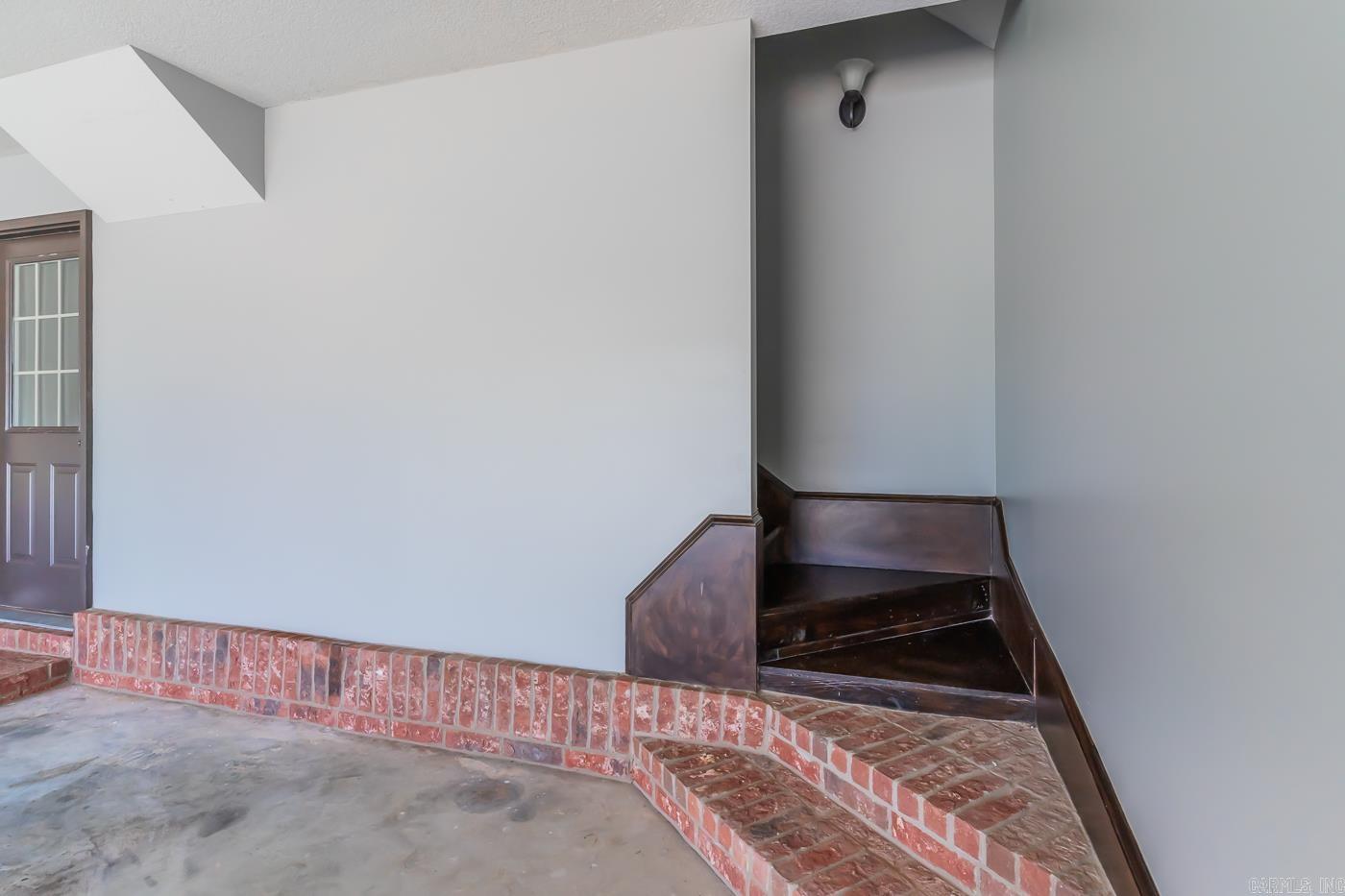 216 Hollis  Bono, AR