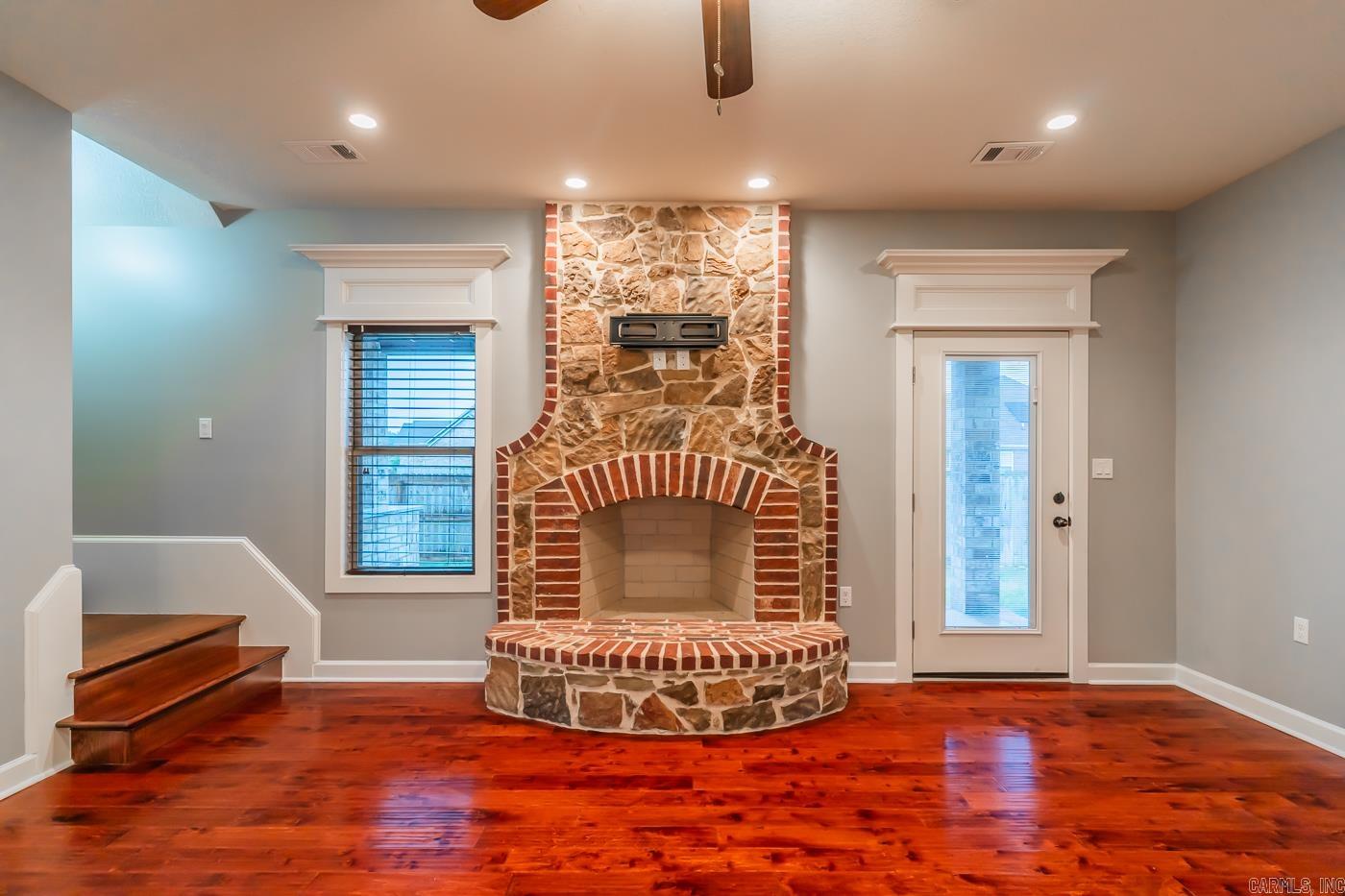 216 Hollis  Bono, AR