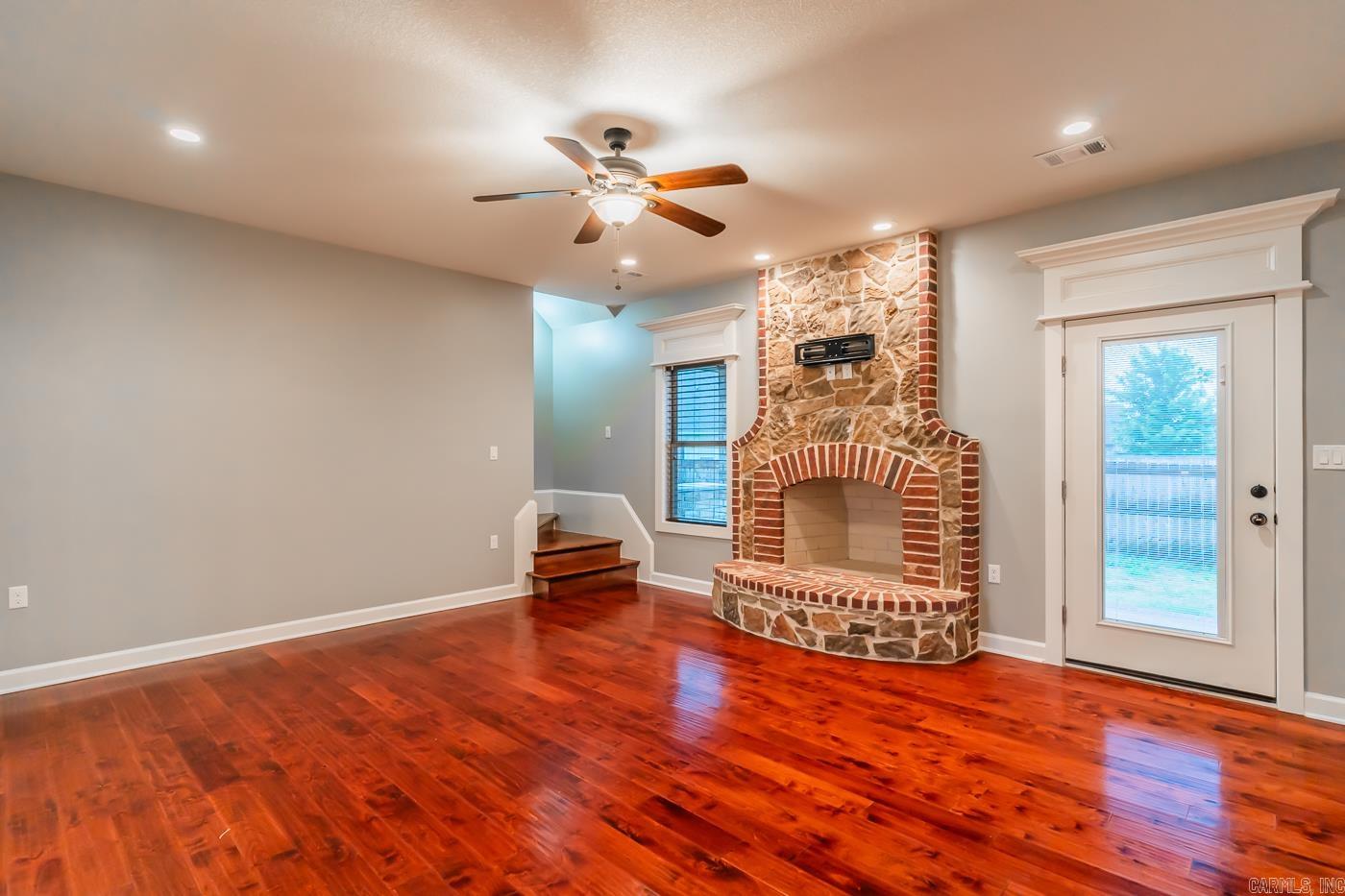 216 Hollis  Bono, AR