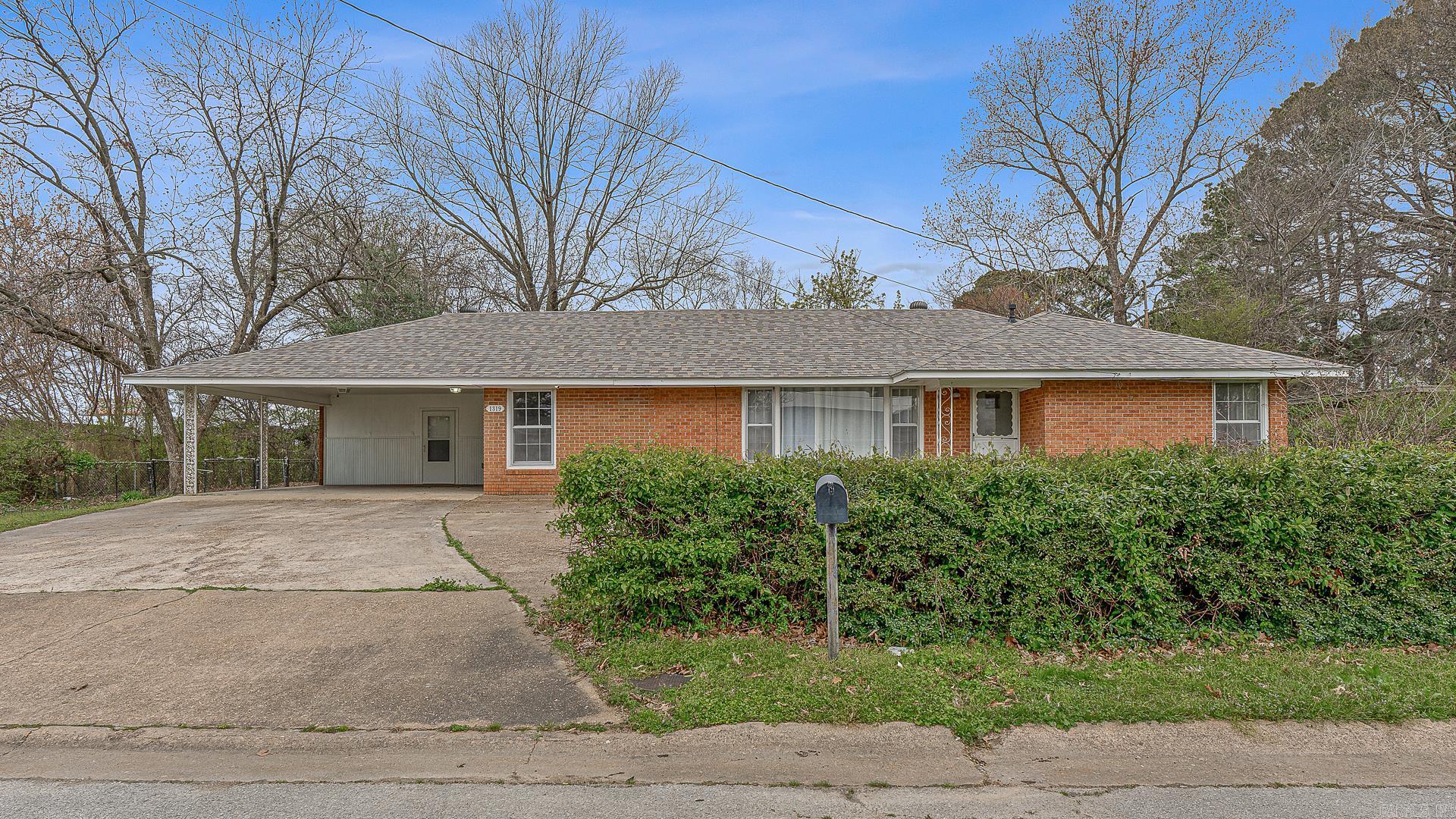 1319 Pardew  Jonesboro, AR