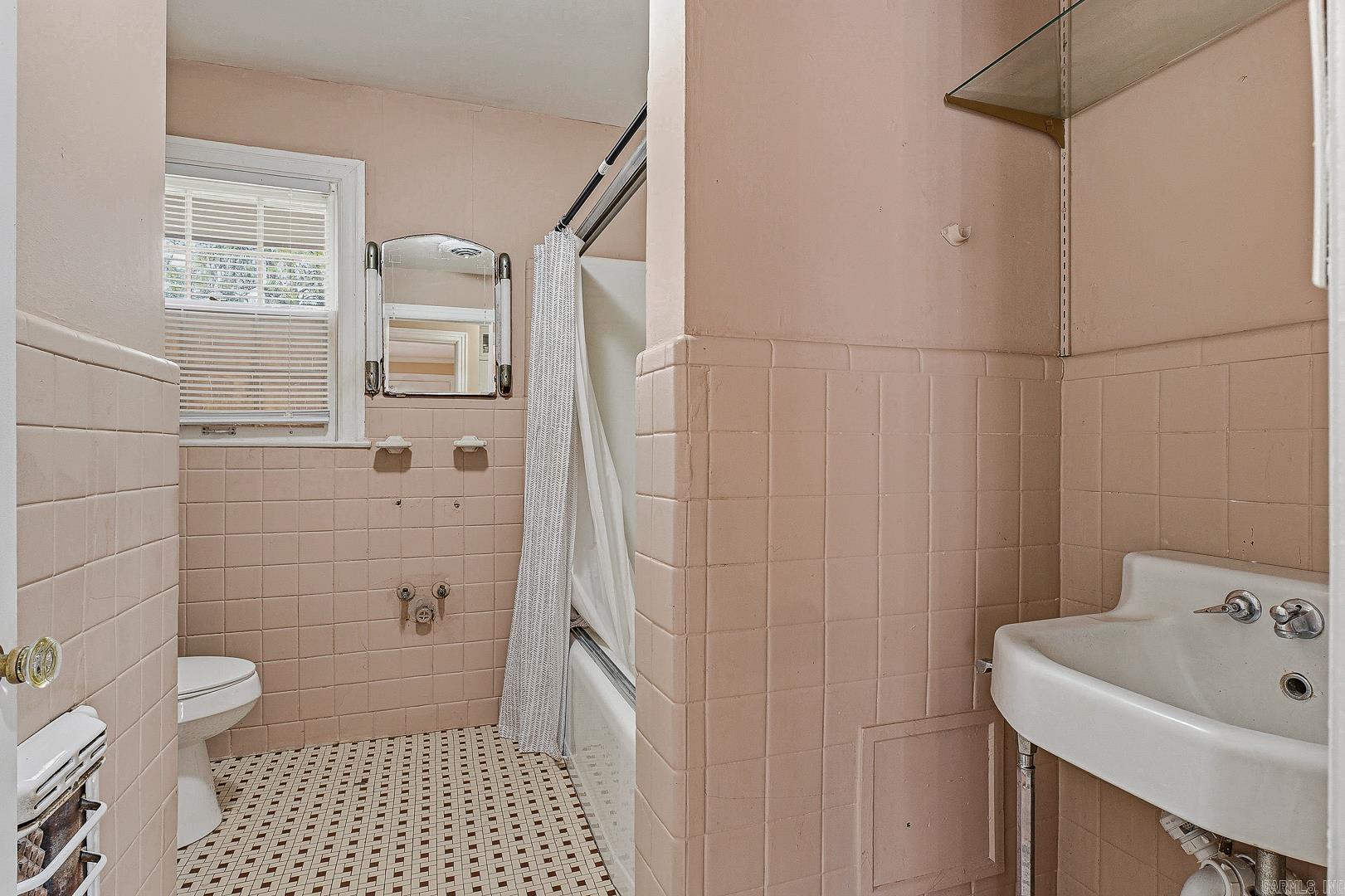 1319 Pardew  Jonesboro, AR