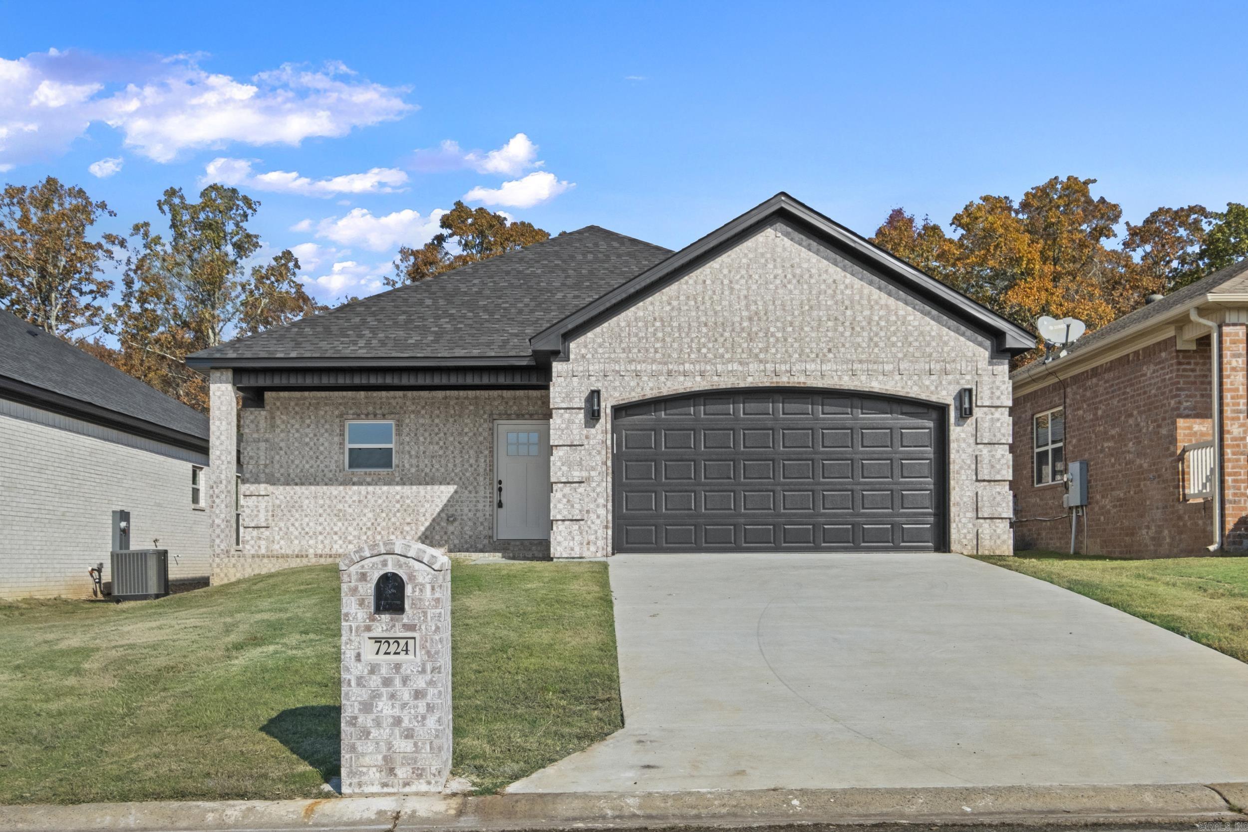 7224 Stonehenge  Sherwood, AR