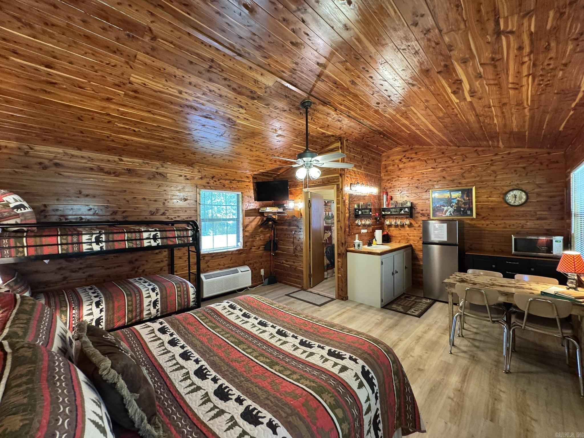 821 W Hwy 14  Harriet, AR