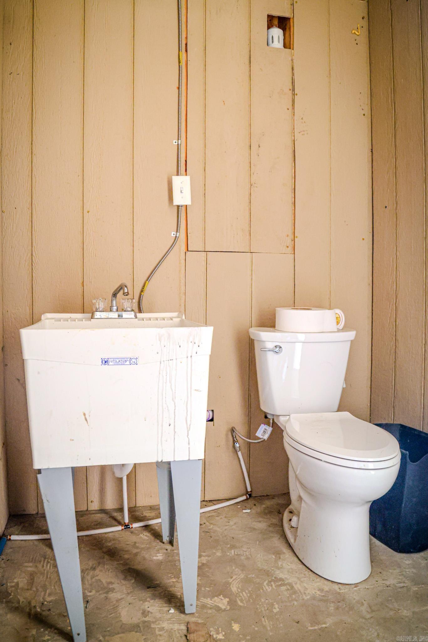 139 Valley  Caddo Valley, AR