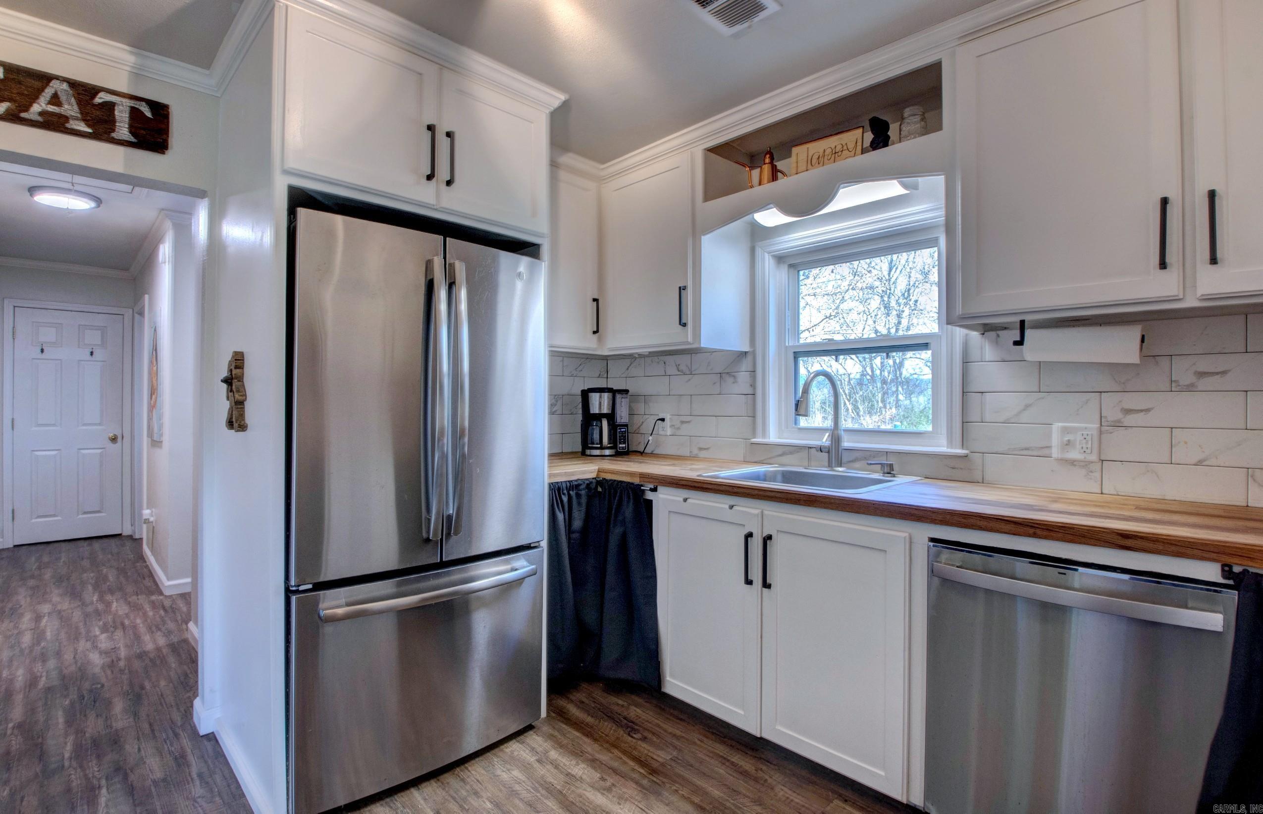 16601 West Road  Roland, AR