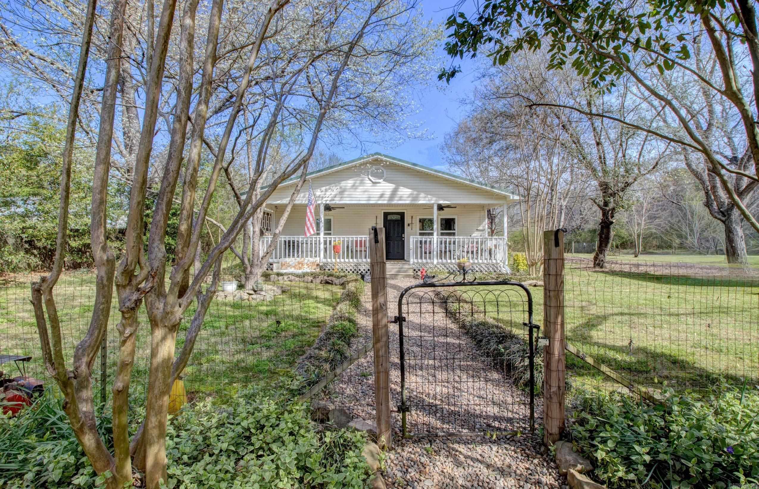 16601 West Road  Roland, AR