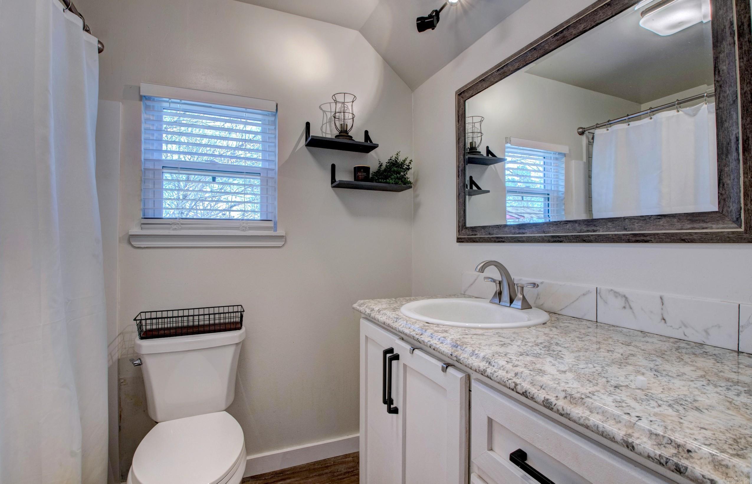 16601 West Road  Roland, AR