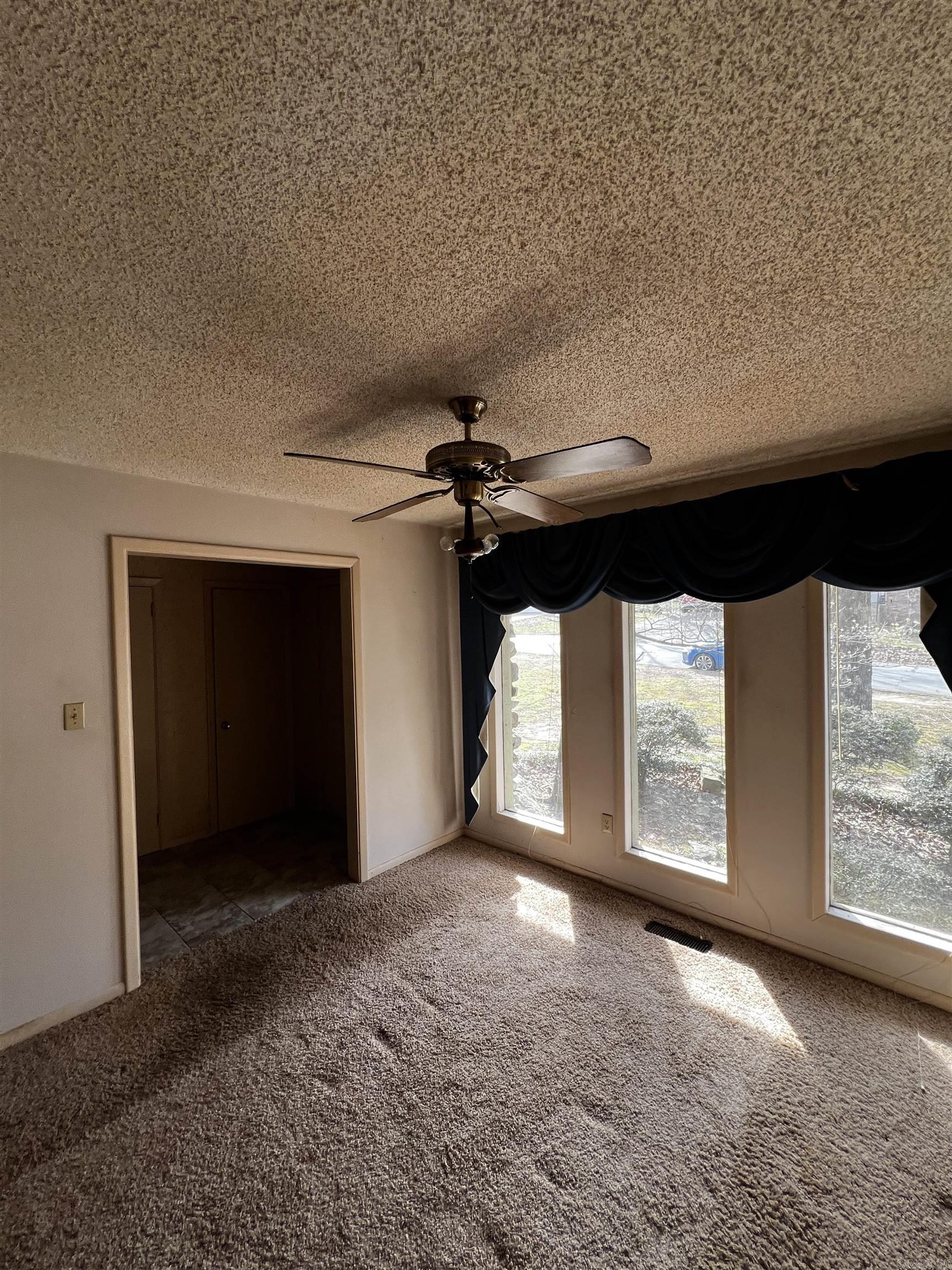 8210 Park Ave  Sherwood, AR