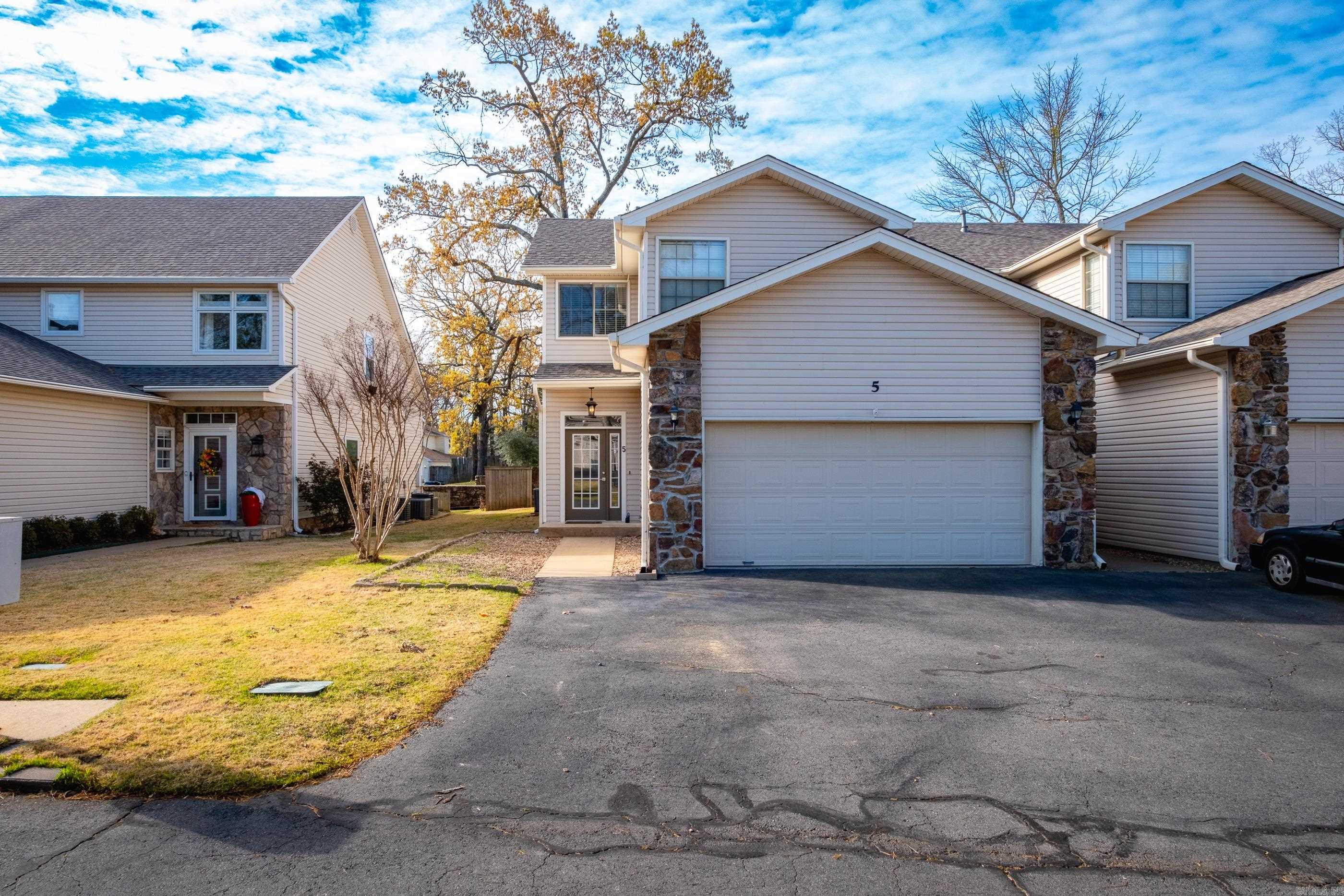 5 Fairway Woods  Maumelle, AR