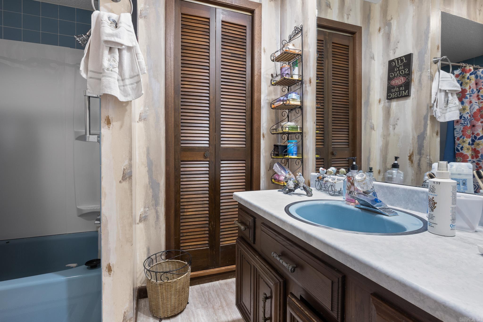 402 Tamarind  Harrison, AR