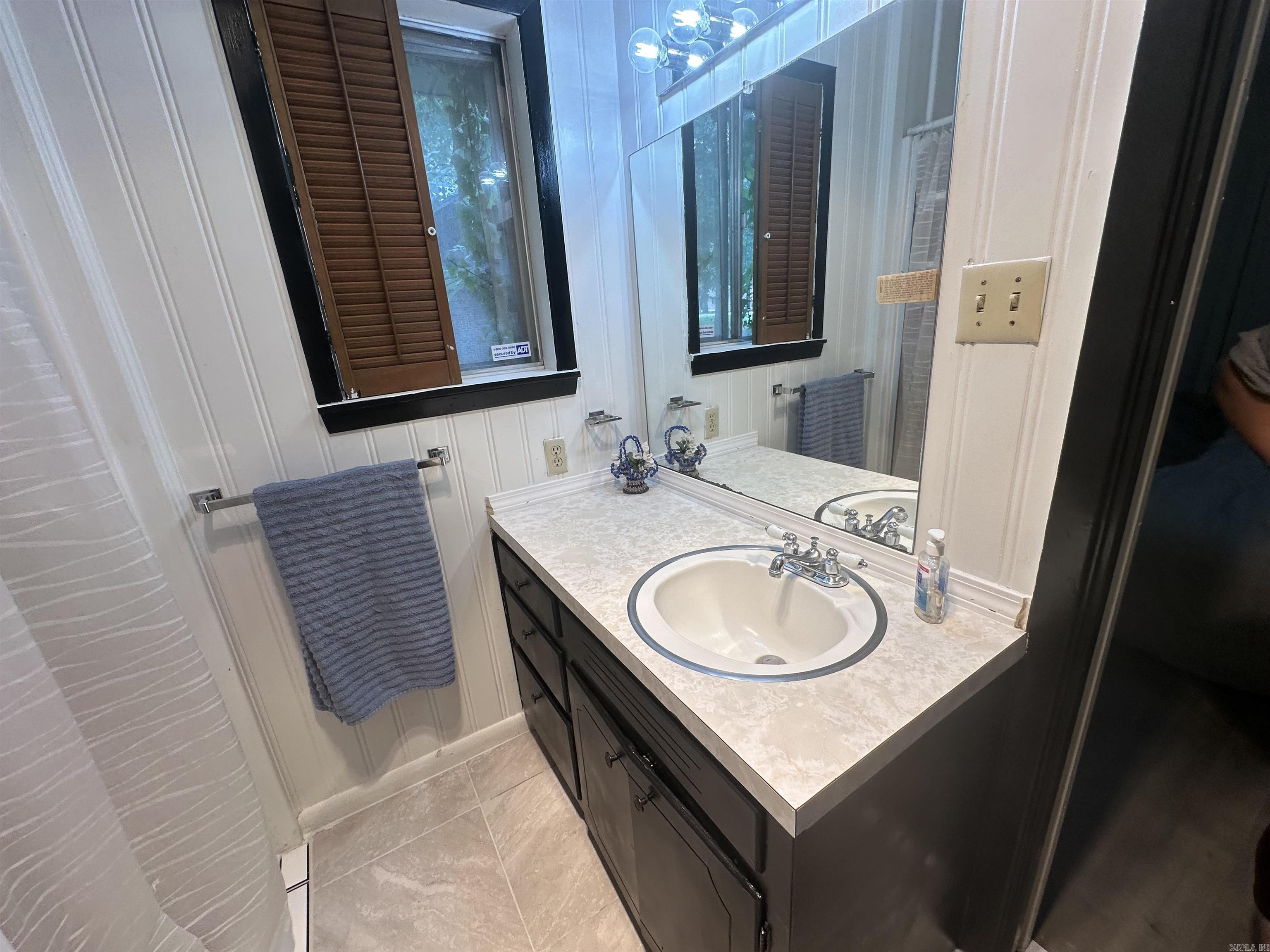 32 Shannon  McGehee, AR