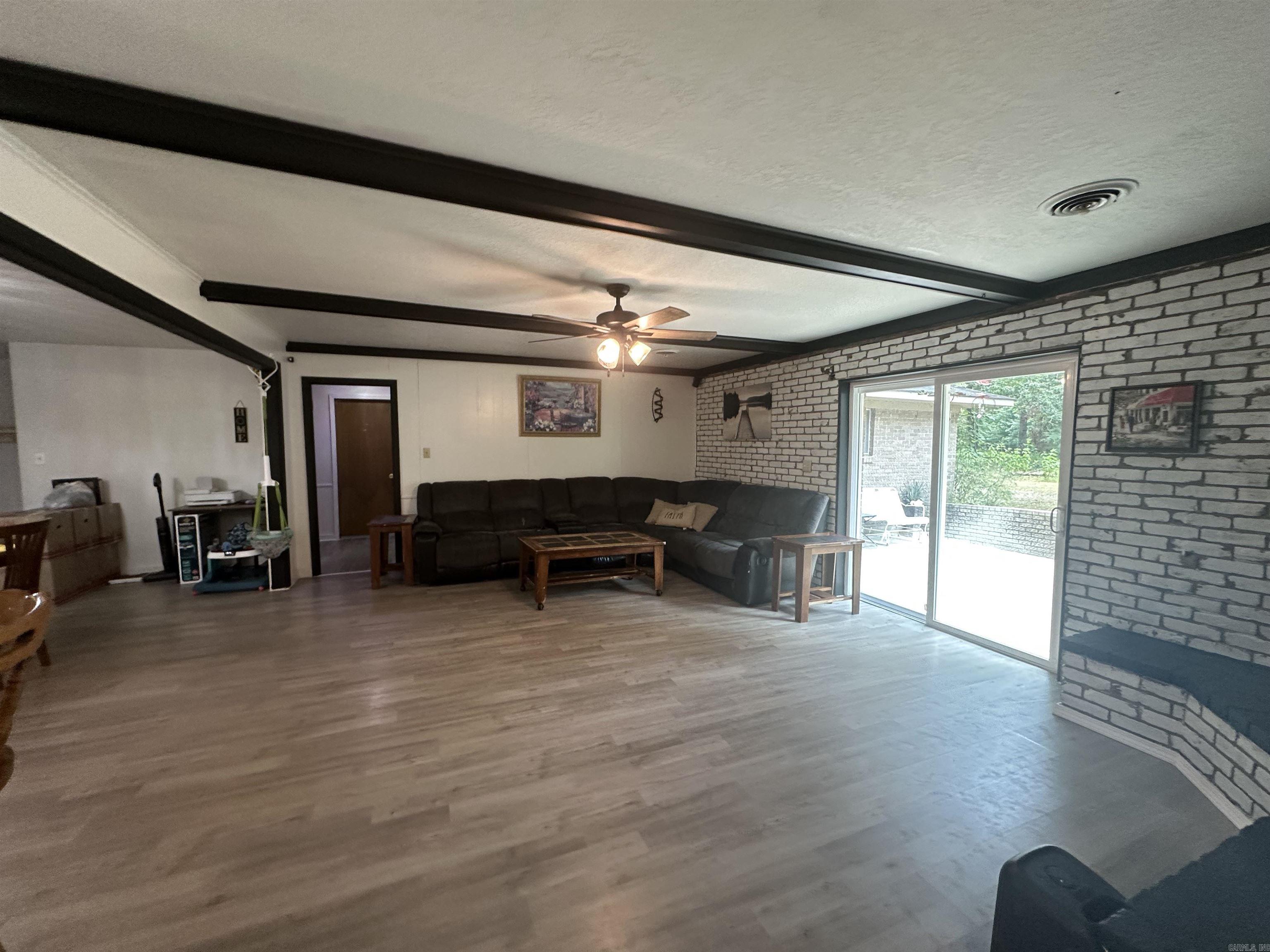 32 Shannon  McGehee, AR