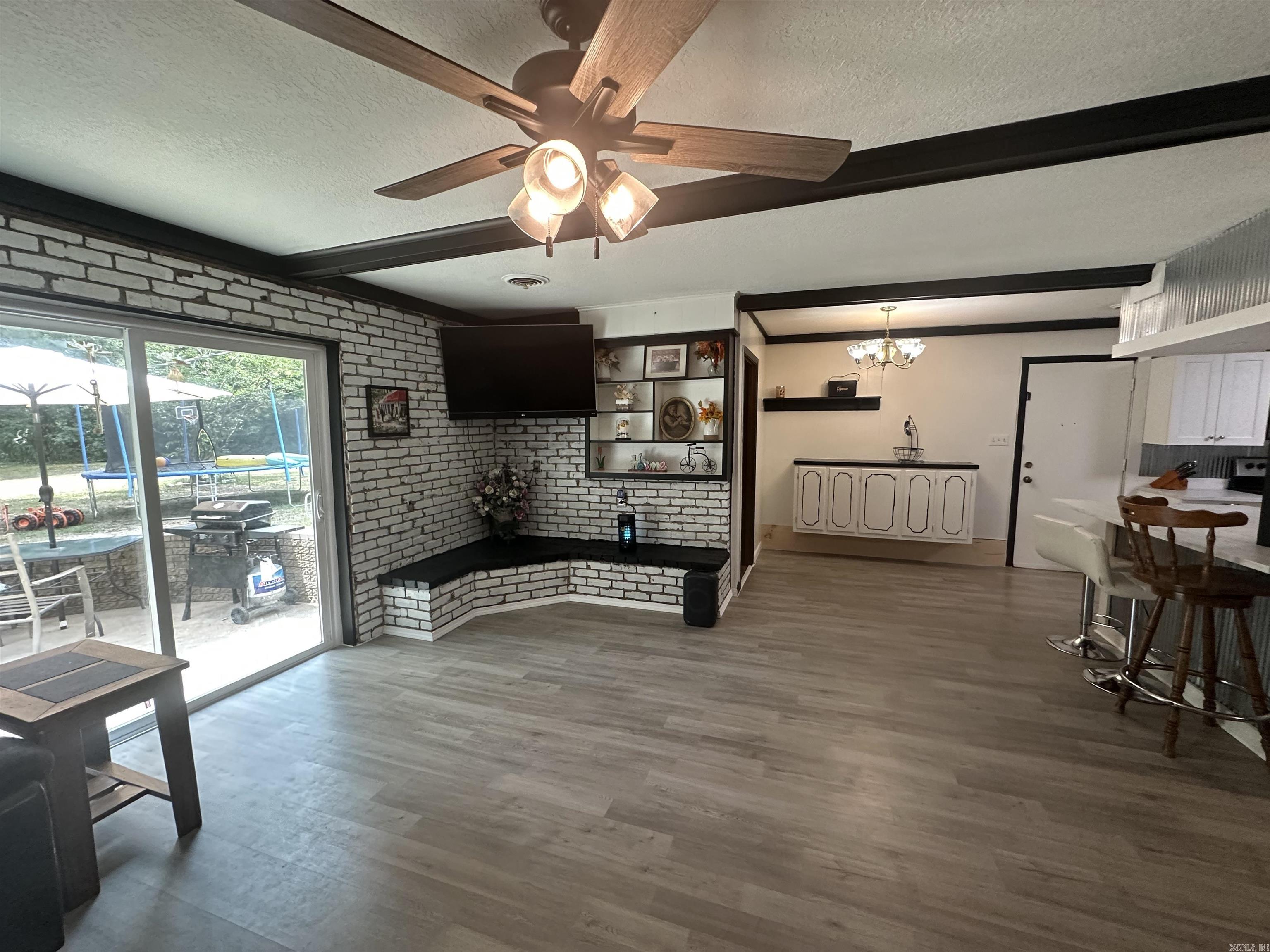 32 Shannon  McGehee, AR