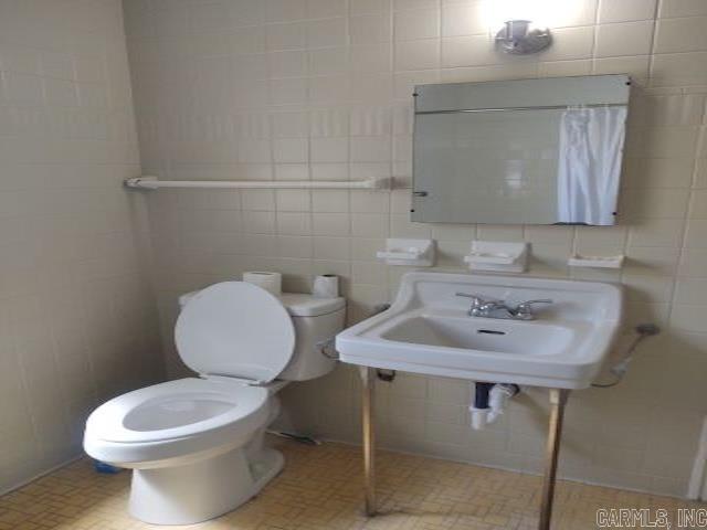 633 4th  Hot Springs, AR