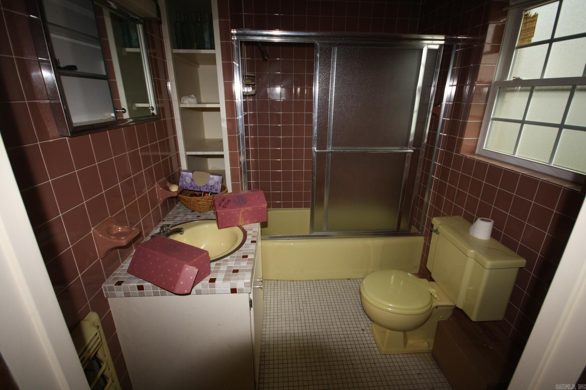 524 W Sypert Street Nashville, AR 71852