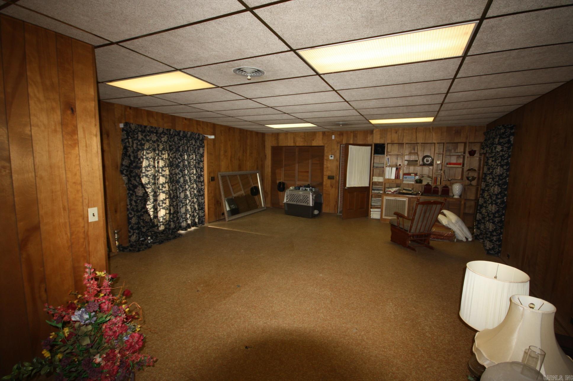 524 W Sypert Street Nashville, AR 71852