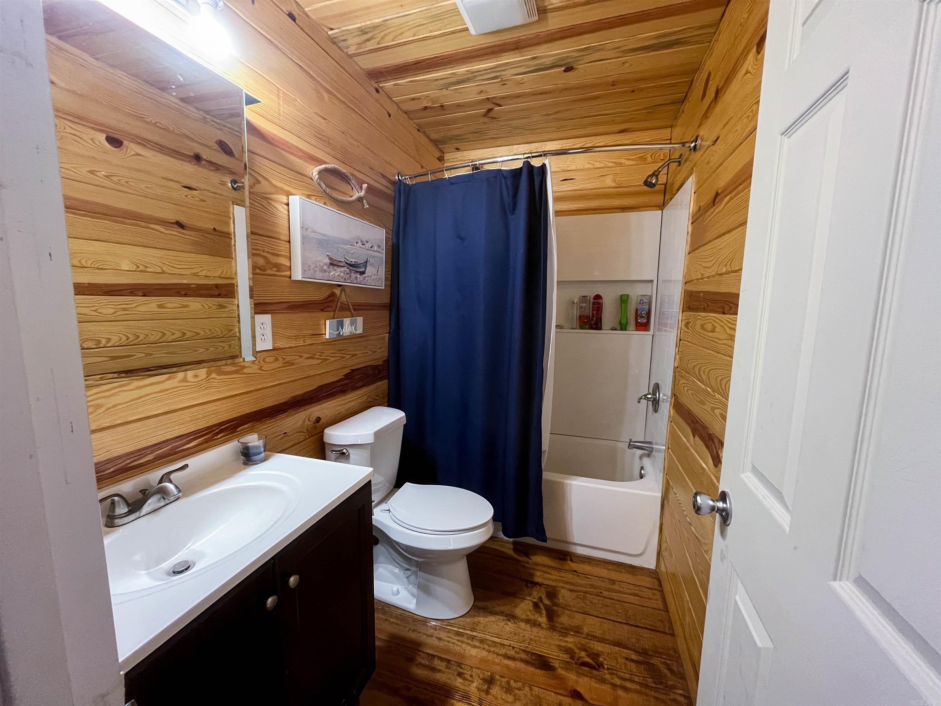 213 Spring Lake Dr  Mammoth Spring, AR