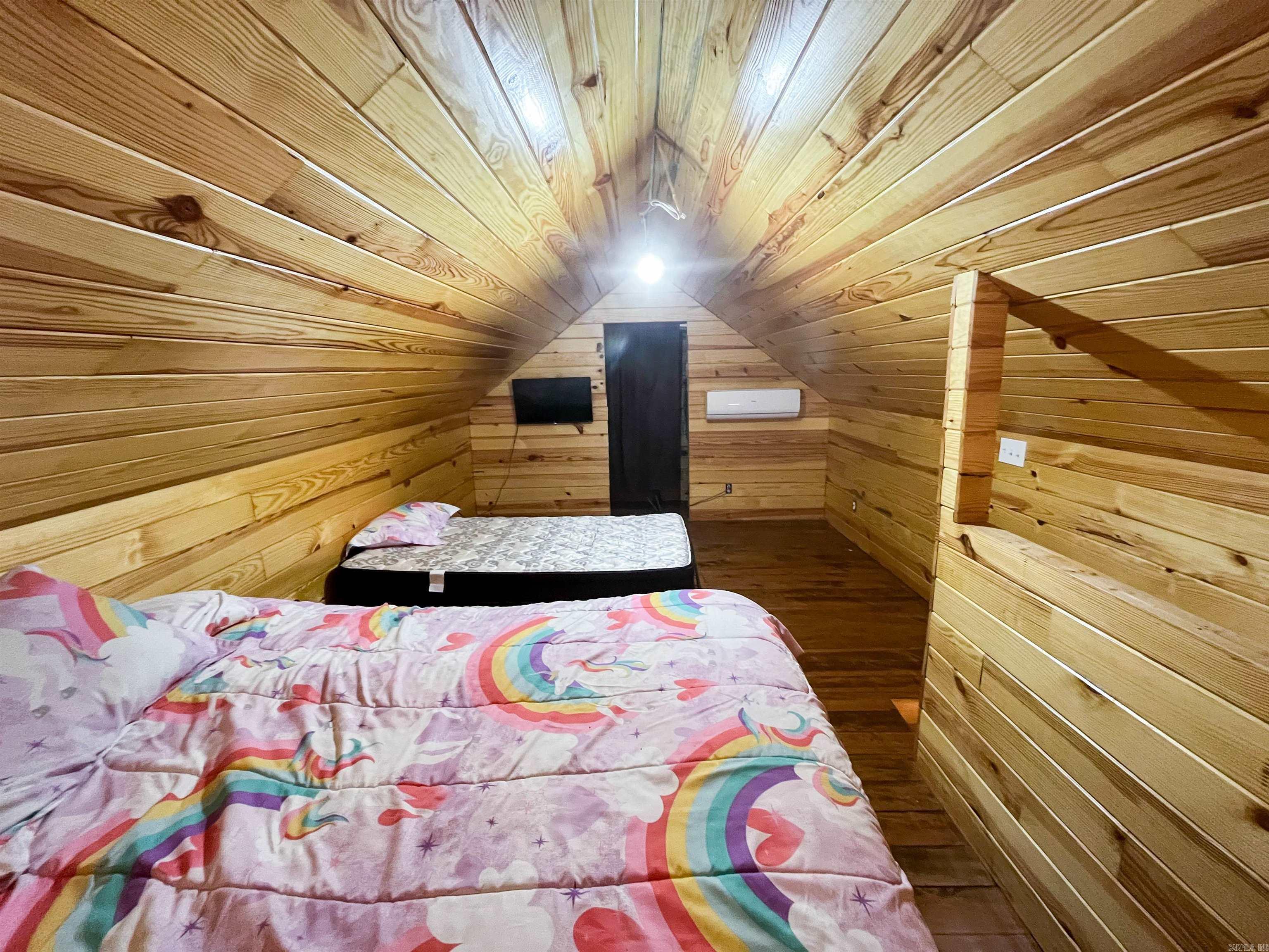 213 Spring Lake Dr  Mammoth Spring, AR