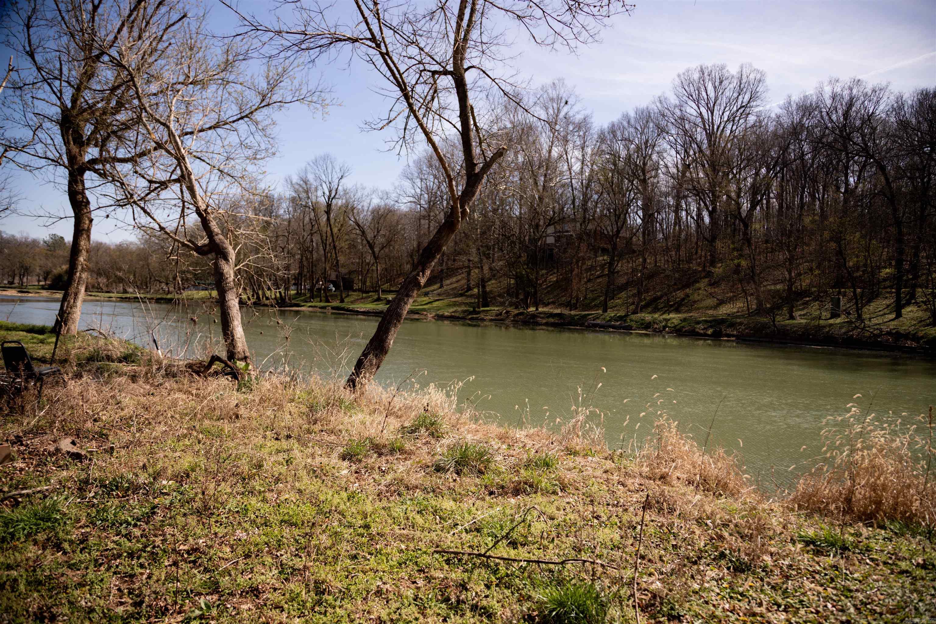 213 Spring Lake Dr  Mammoth Spring, AR