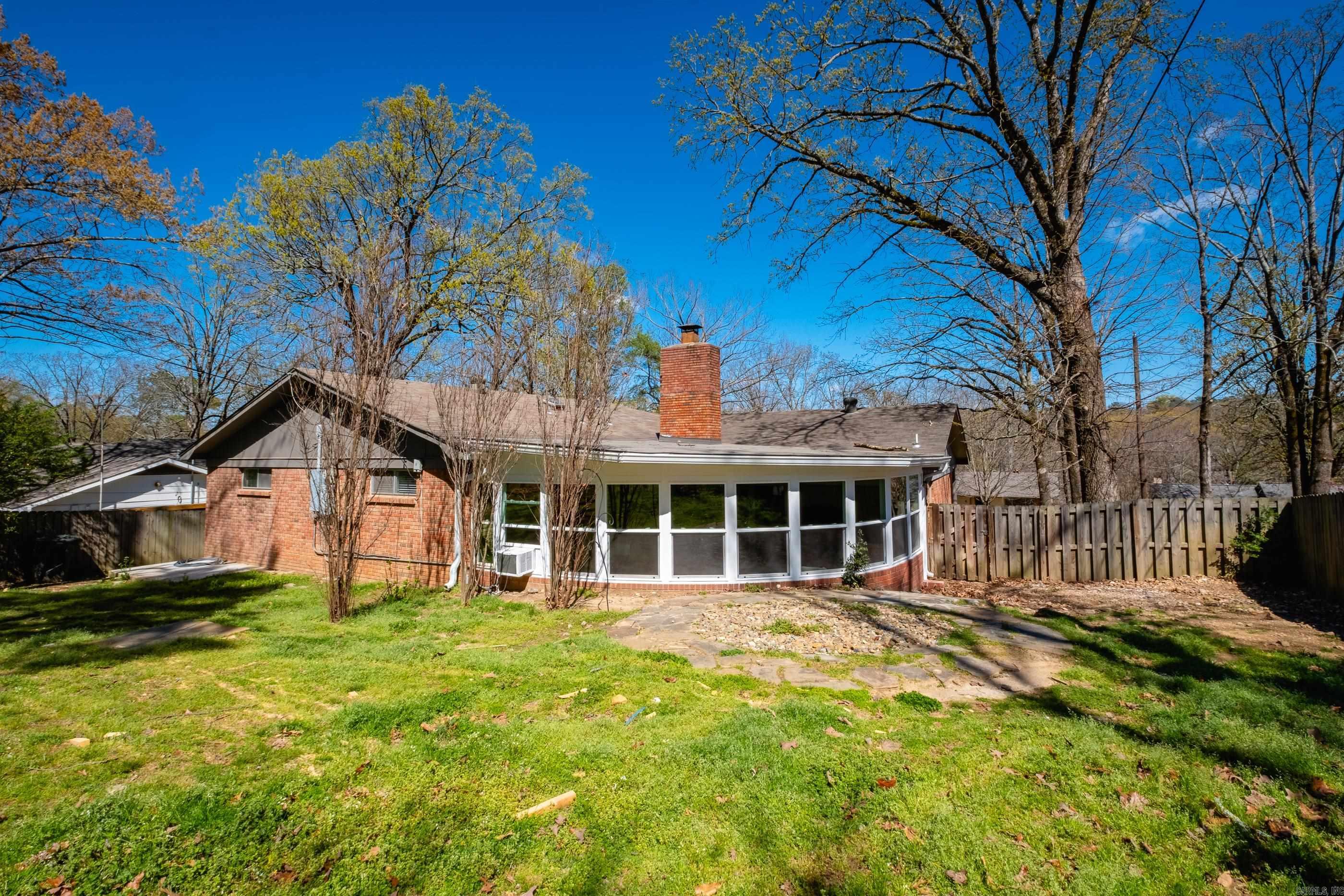 4 Nob View  Little Rock, AR