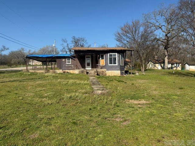 400 N Estes  Yellville, AR